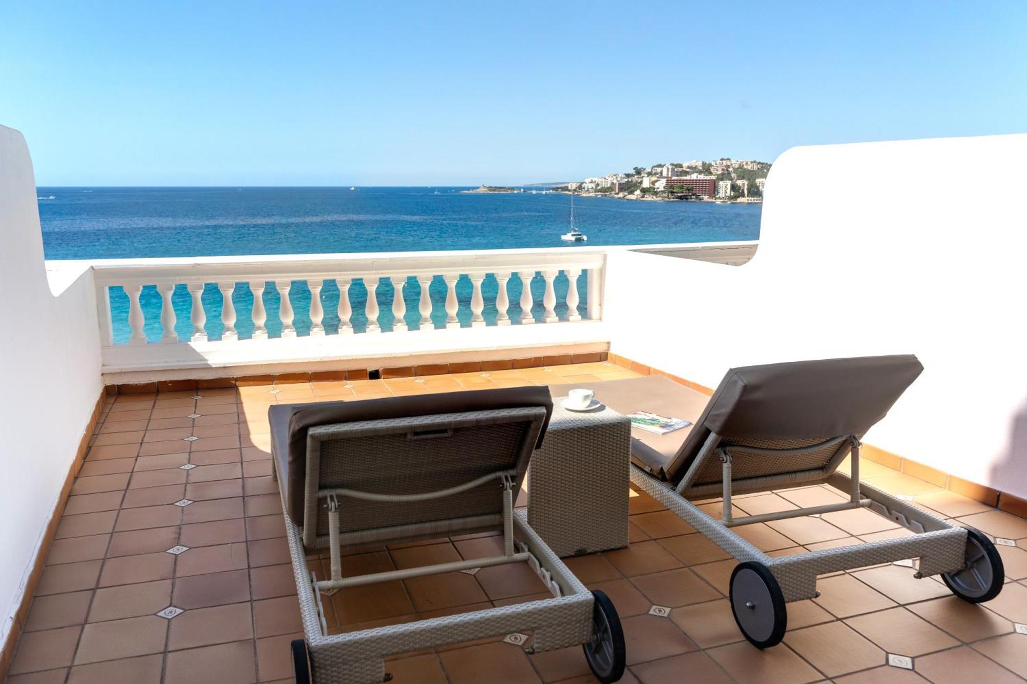 Superior Triple Room Sea View