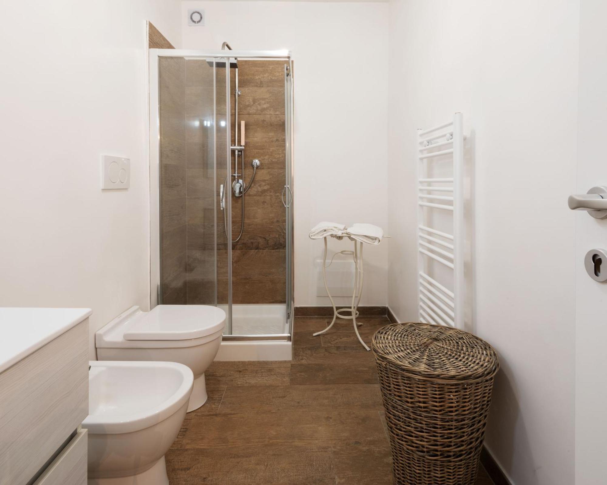 Double Room Private Bathroom