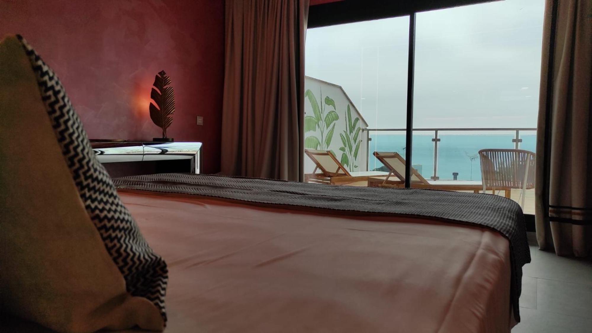 Deluxe Junior Suite,1596026651:JPEG