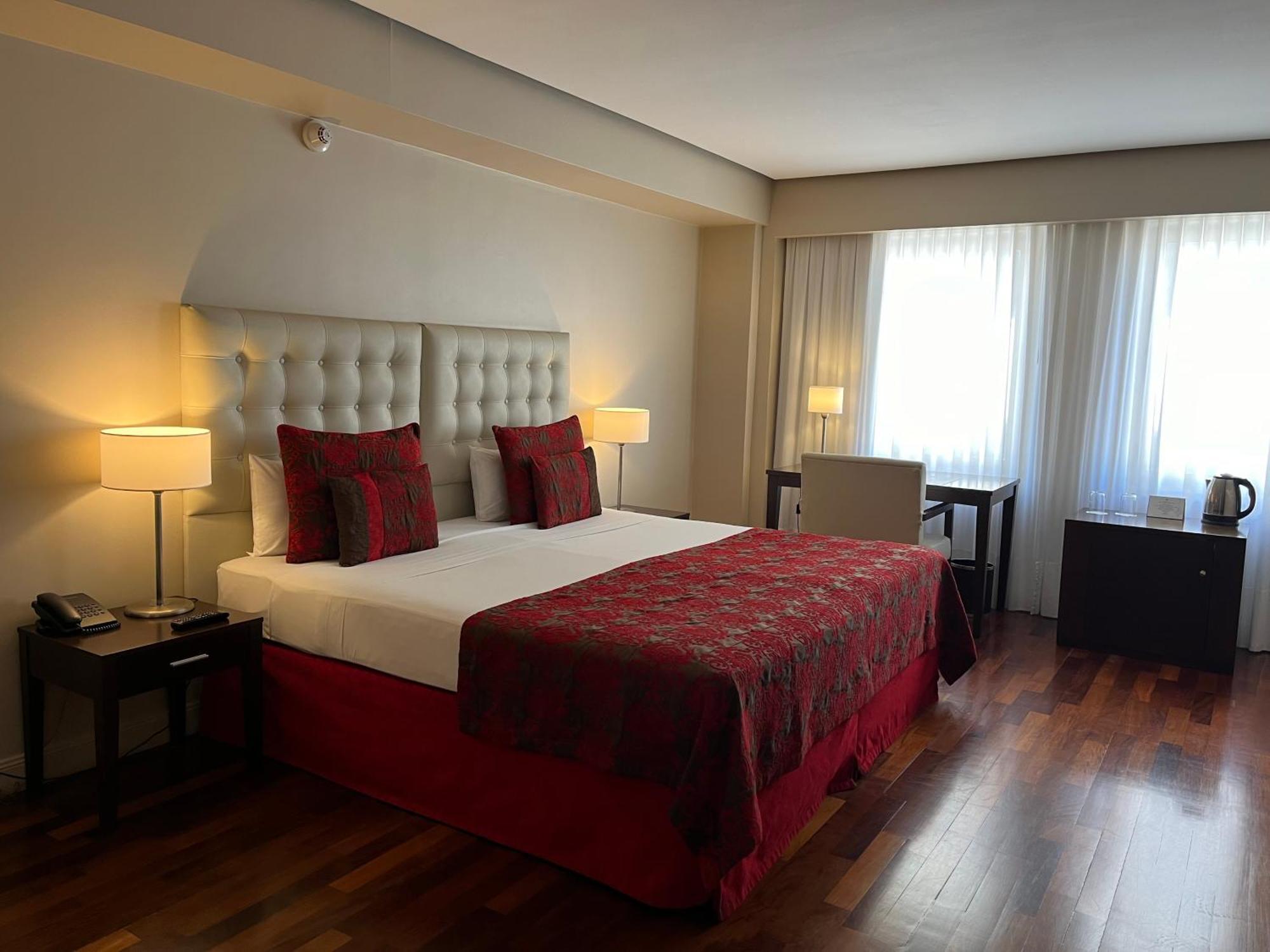 Classic Double Room,1596033194:JPEG
