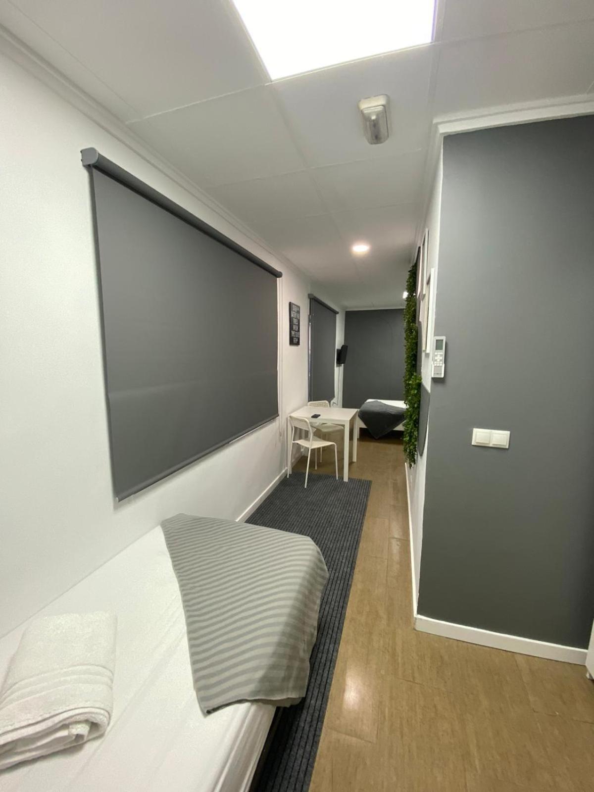 Family Room,1596339806:JPEG