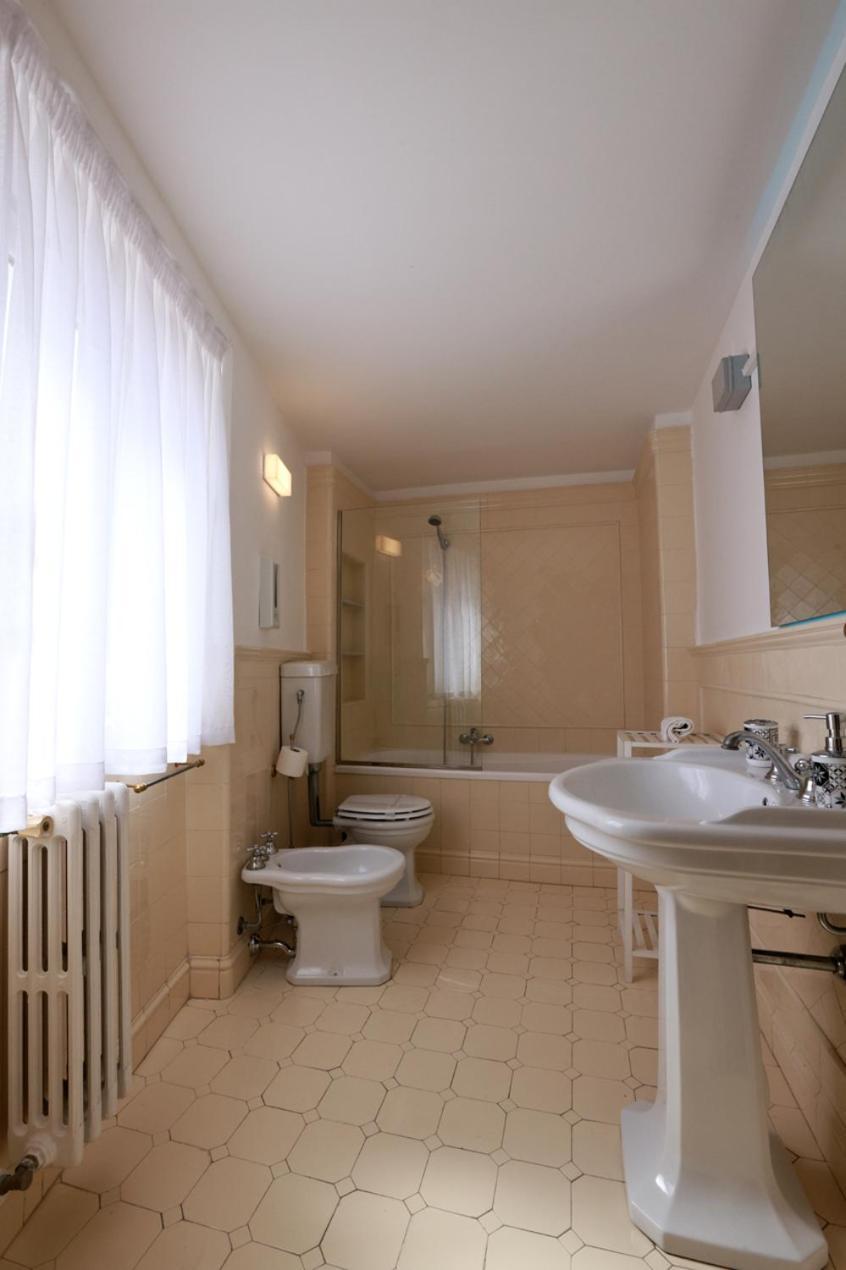 Double Room Private External Bathroom,1596398813:JPEG