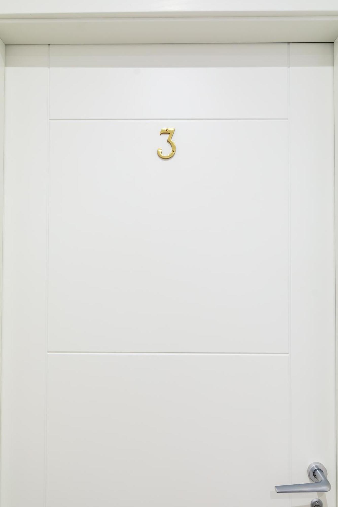 Deluxe Room,1596439185:JPEG