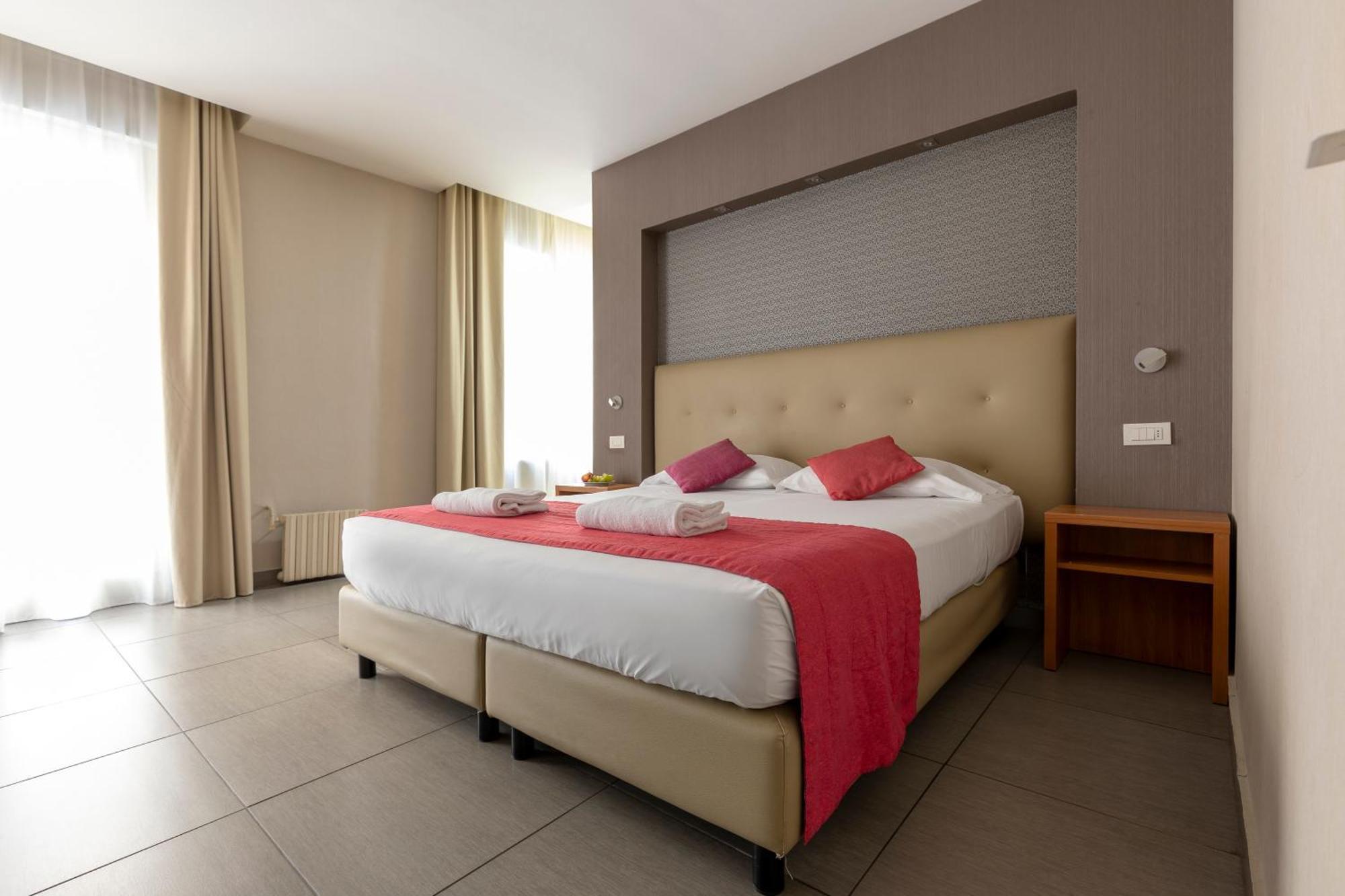 Superior Double or Twin Room,1596862855:JPEG