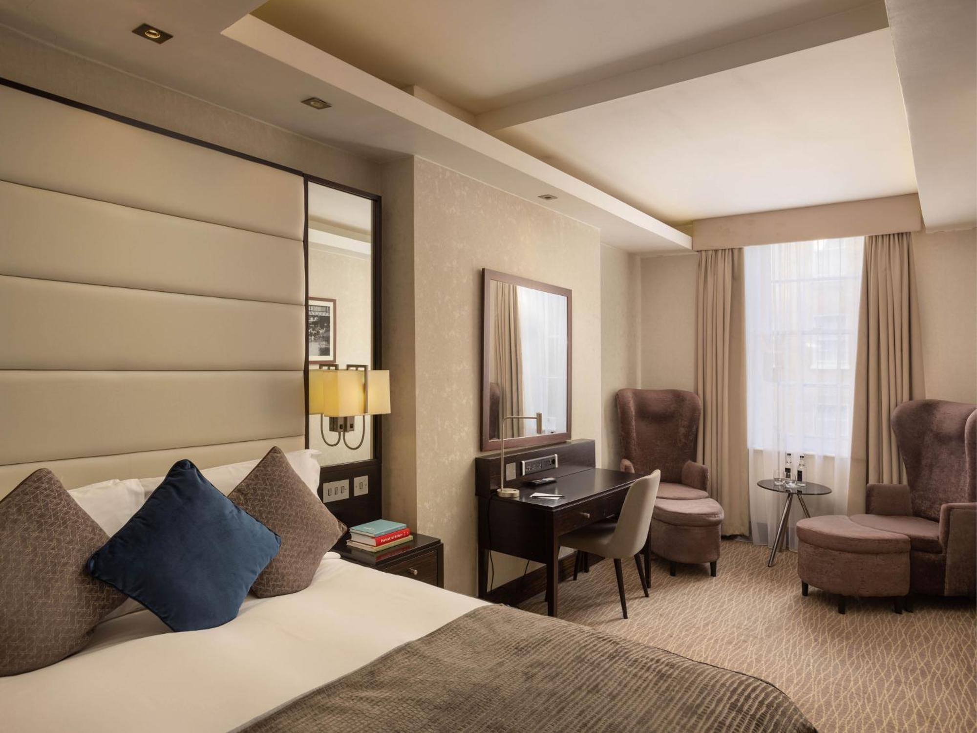 Deluxe Double or Twin Room,1598403554:JPEG