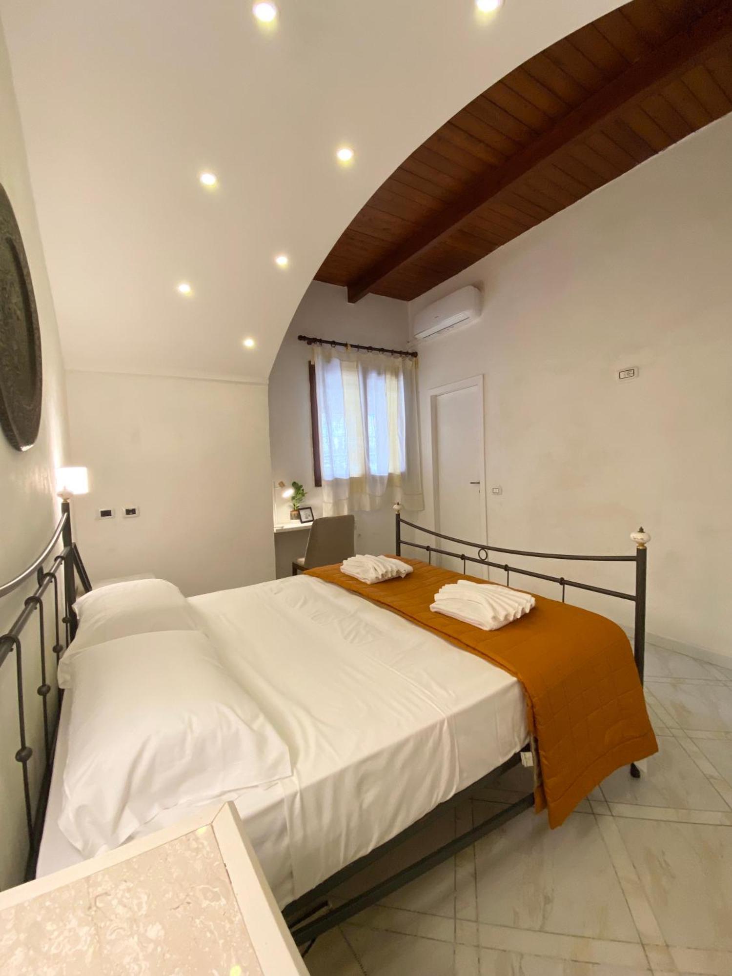 Double Room with Private Bathroom,1598157934:JPEG