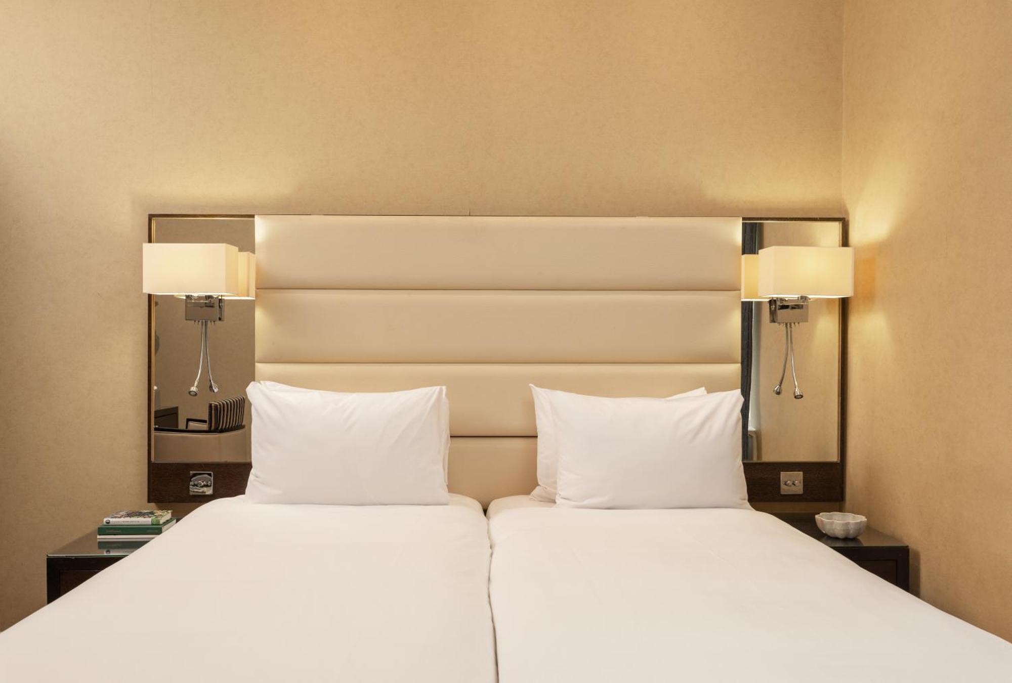 Deluxe Triple Room,1597541617:JPEG