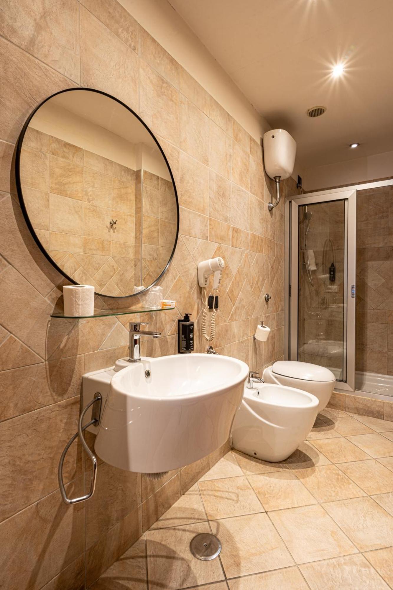 Deluxe Single Room,1624752296:JPEG