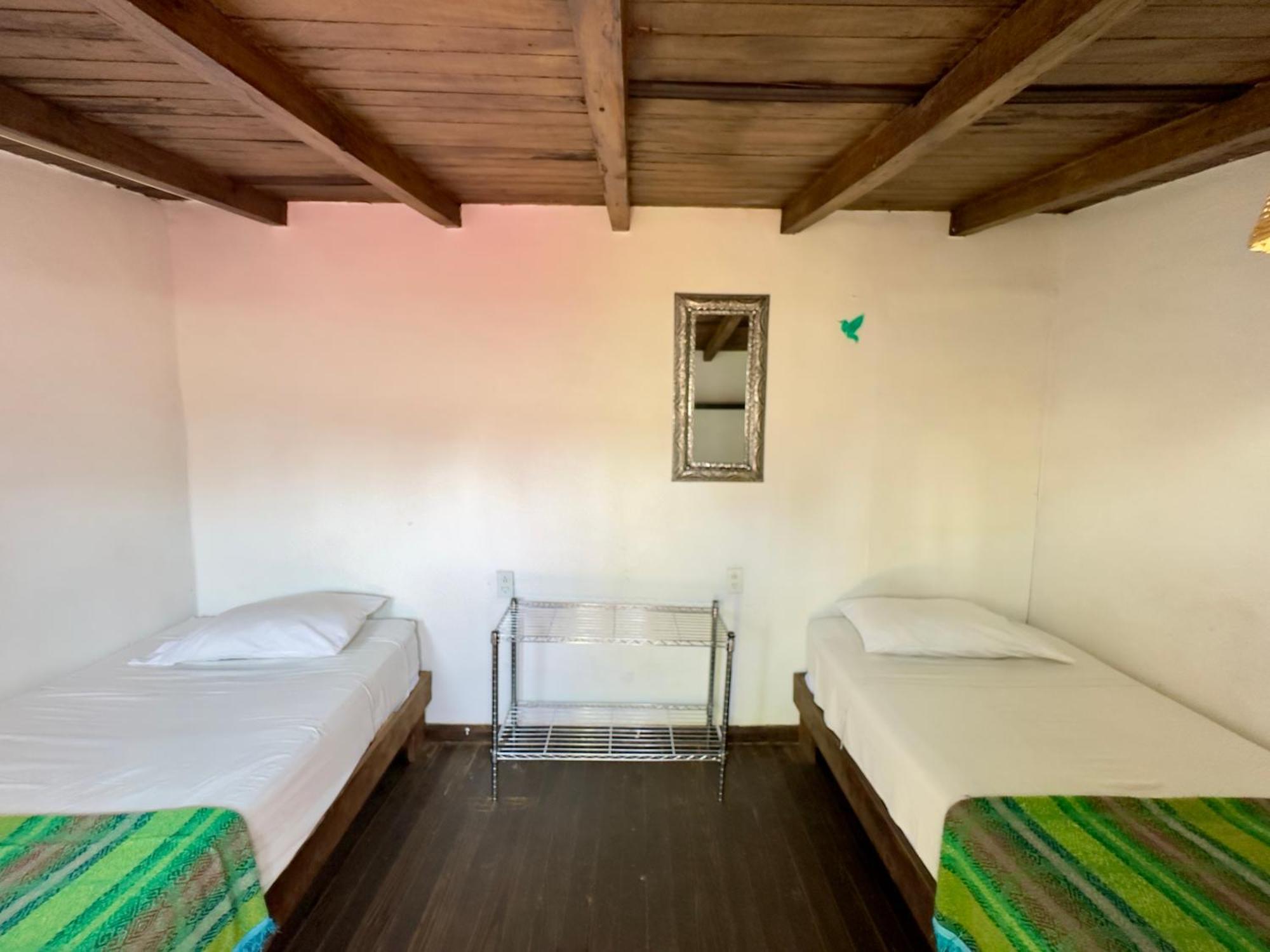 Twin Room,1598456870:JPEG