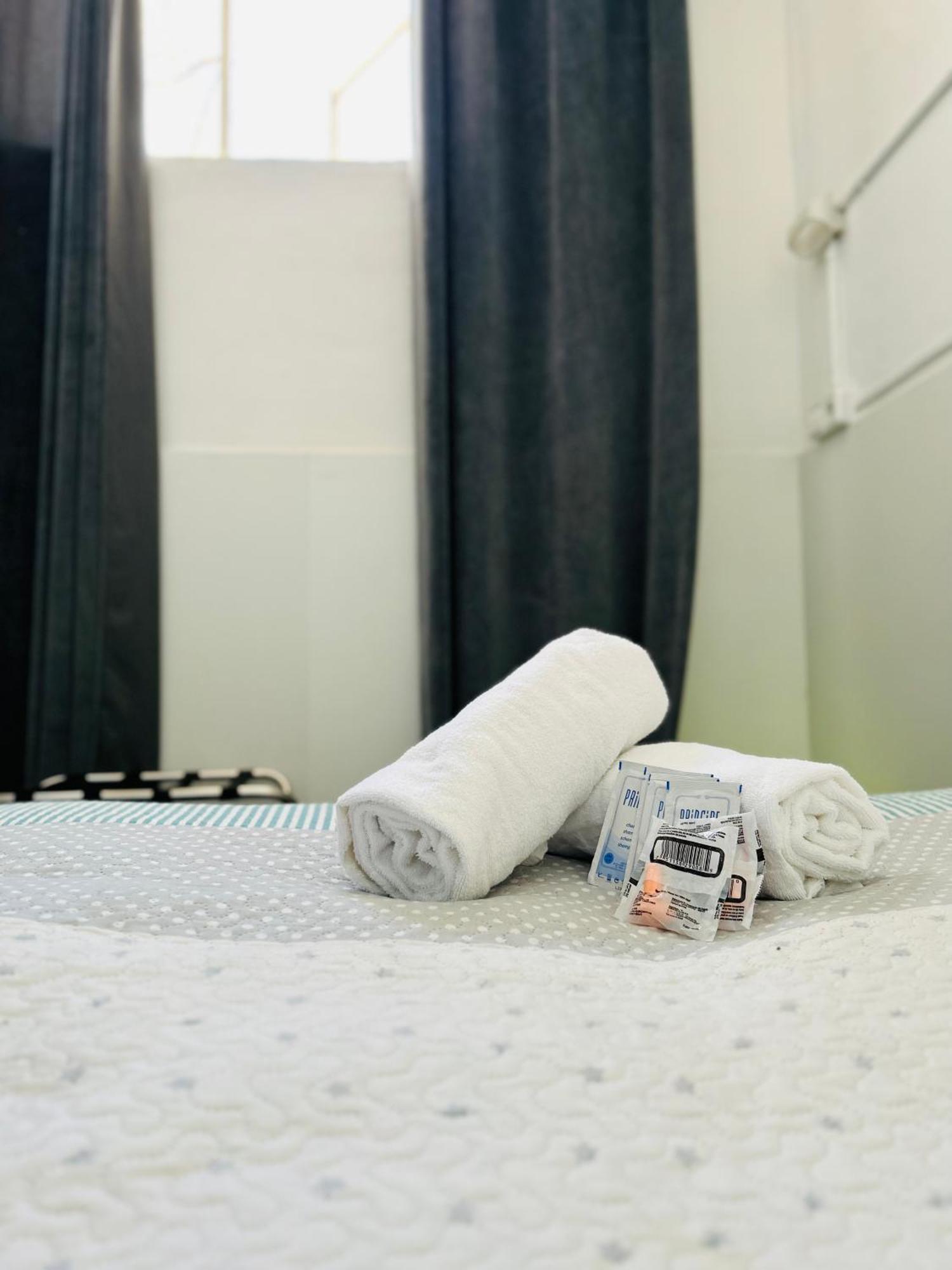 Double Room,1598890469:JPEG