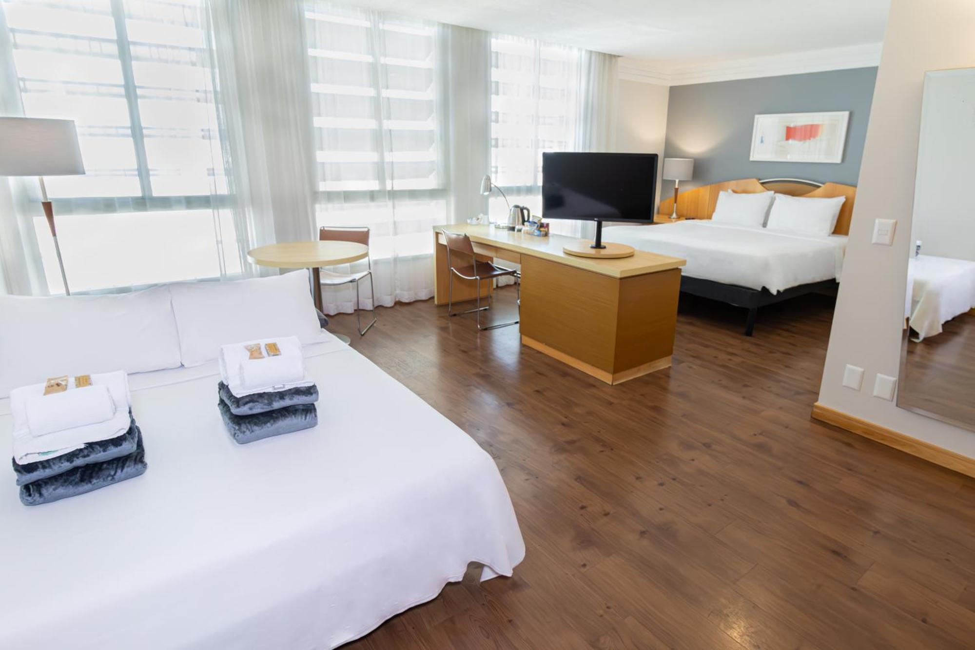 Family Room with sofa bed,1598891011:JPEG