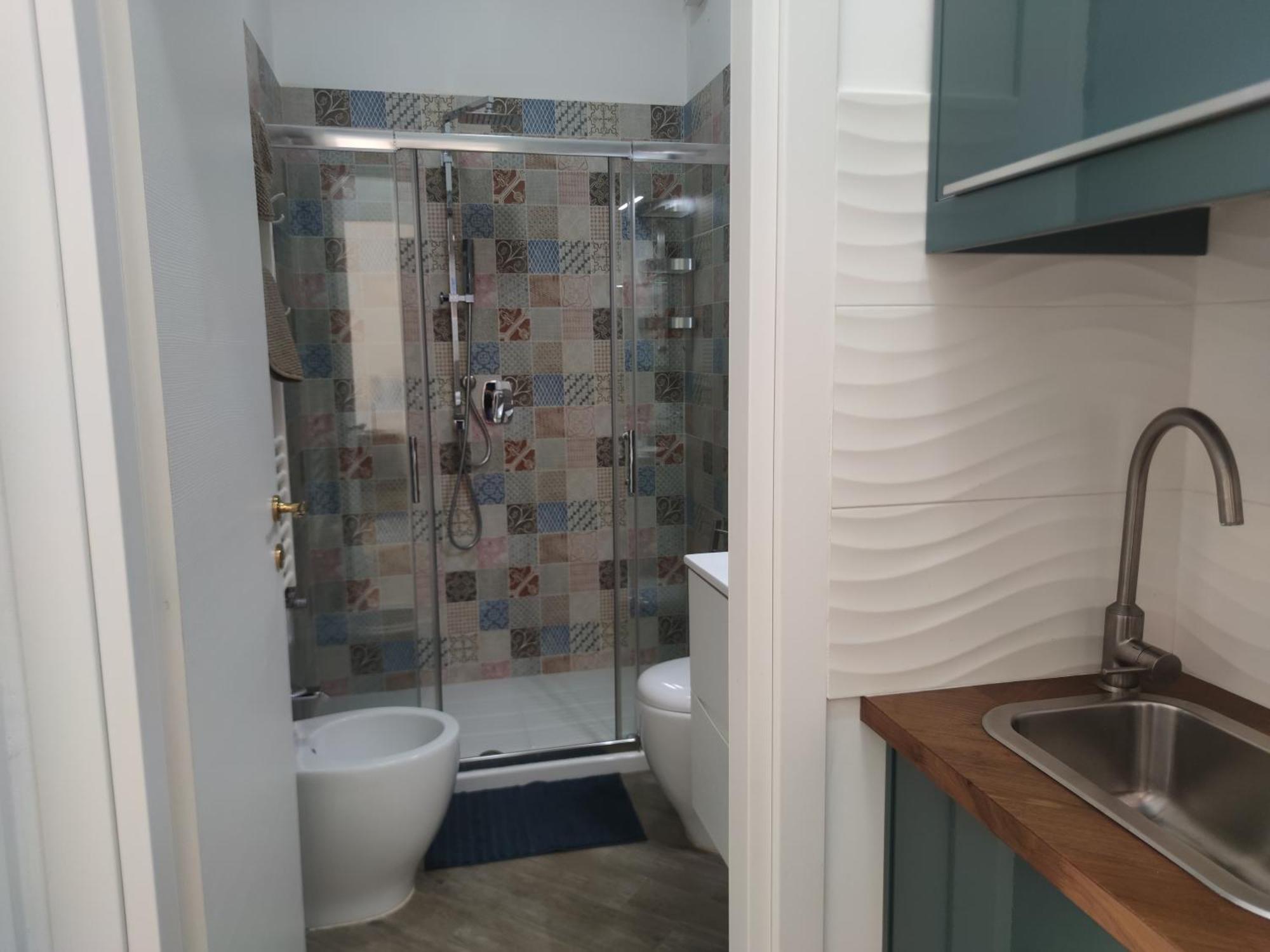 Standard Double Suite,1598969014:JPEG