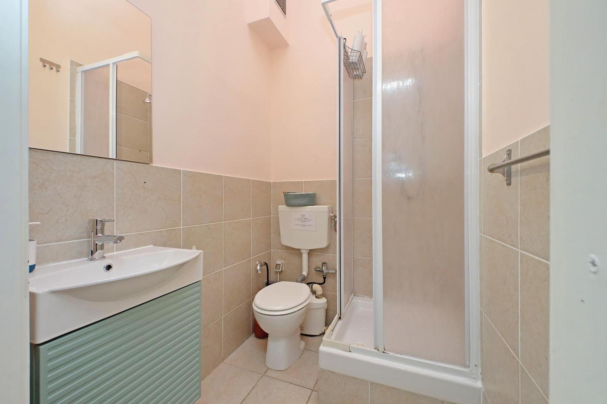 Camera Matrimoniale con Bagno Privato