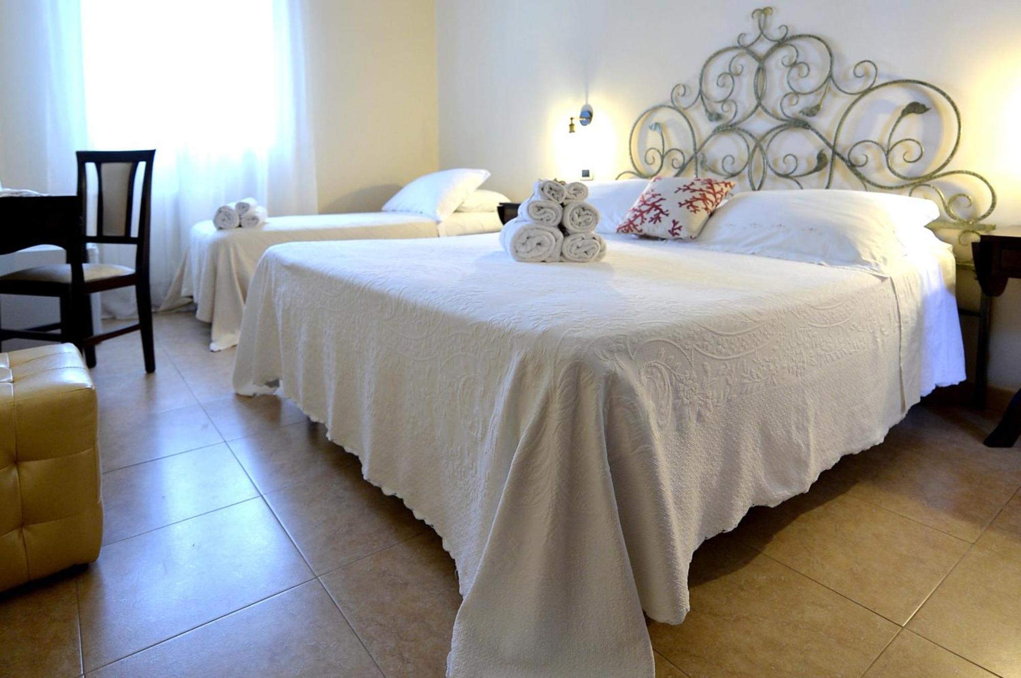 Classic Double Room,1600232044:JPEG
