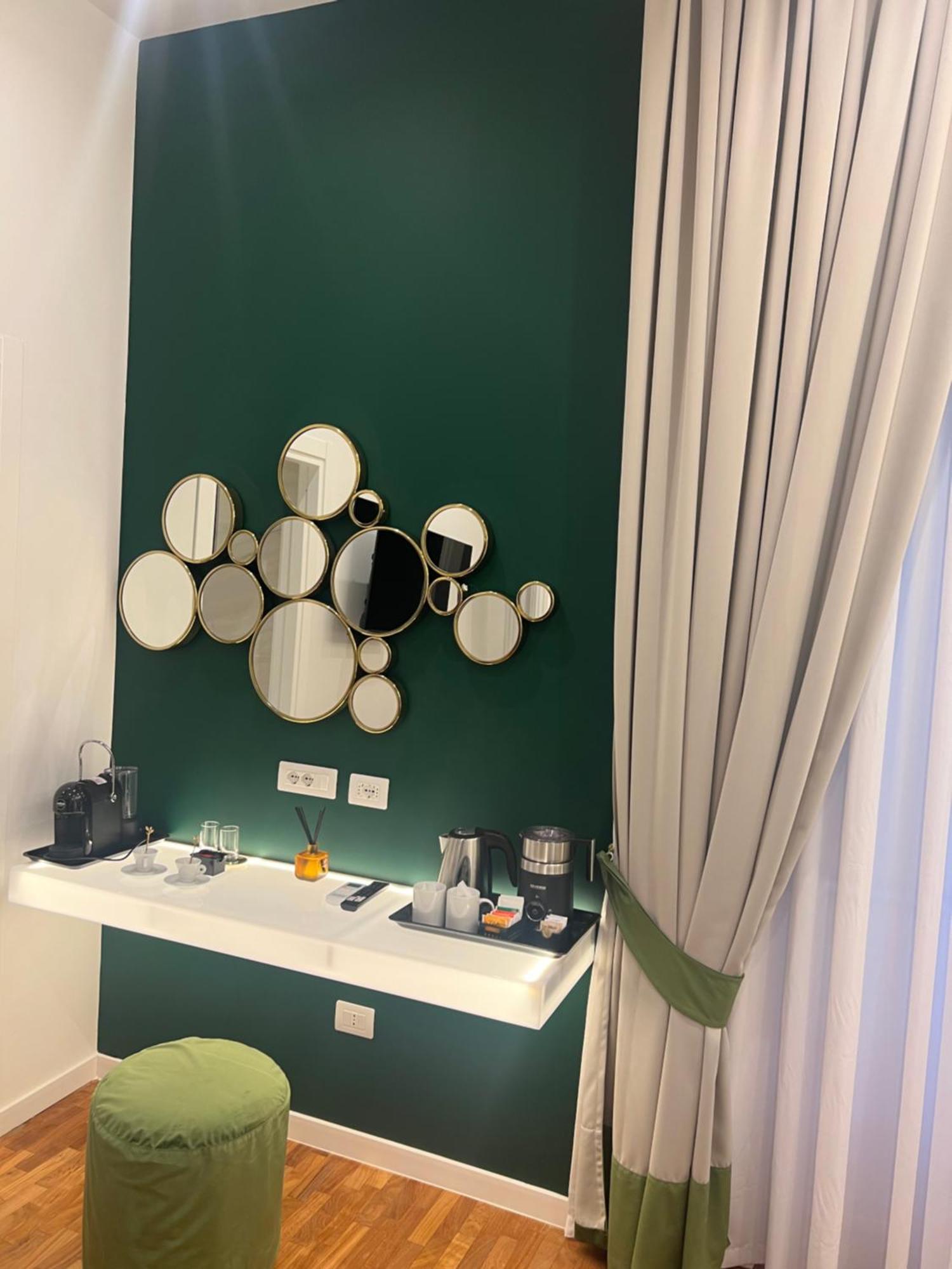 Deluxe Room,1600278261:JPEG
