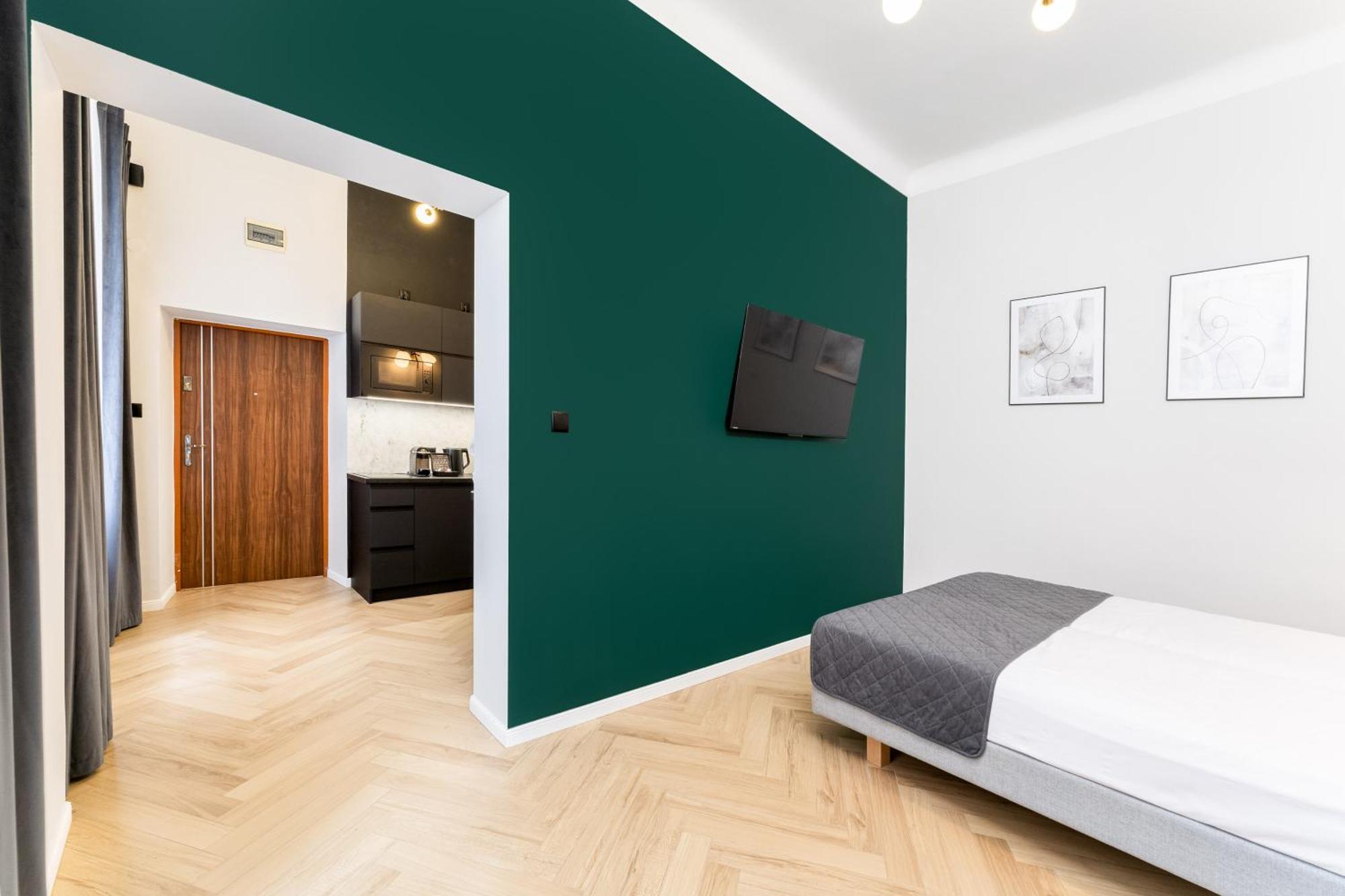 Deluxe Suite – 28m2