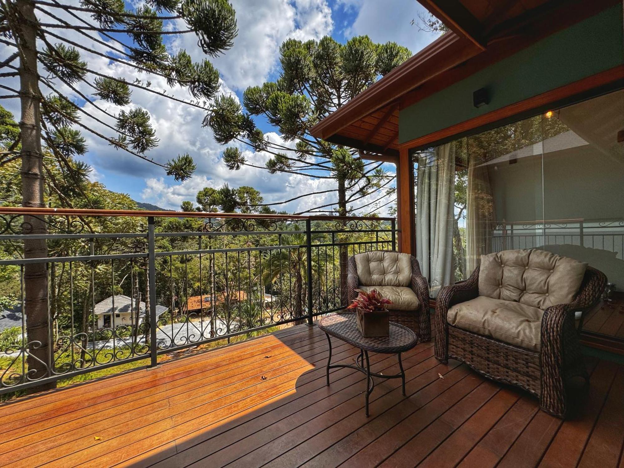 Deluxe Double Room Balcony,1600352220:JPEG