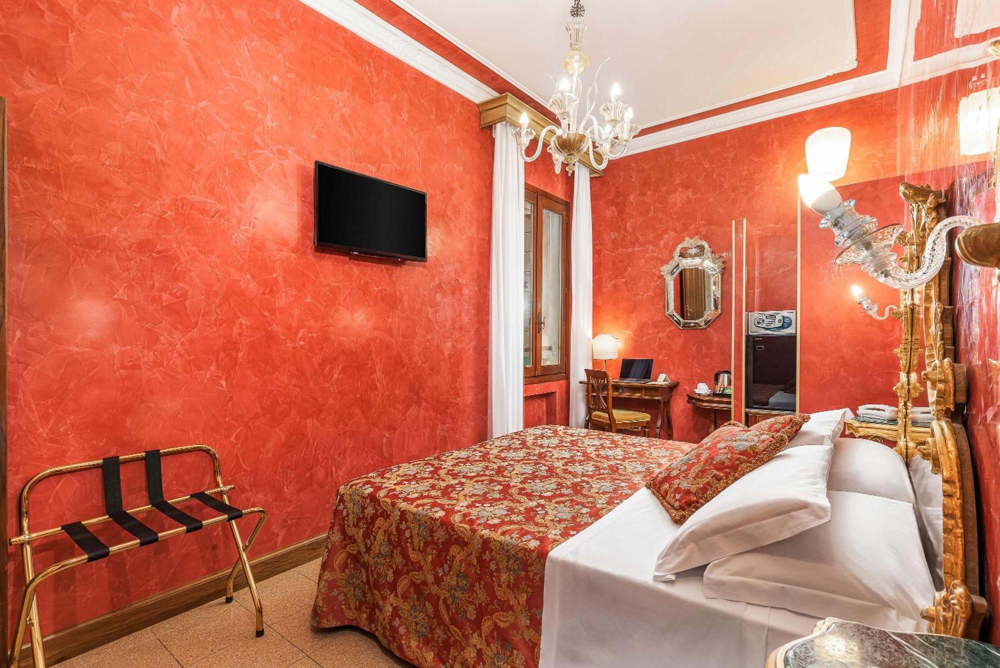 Room Selected at Check,1600558150:JPEG
