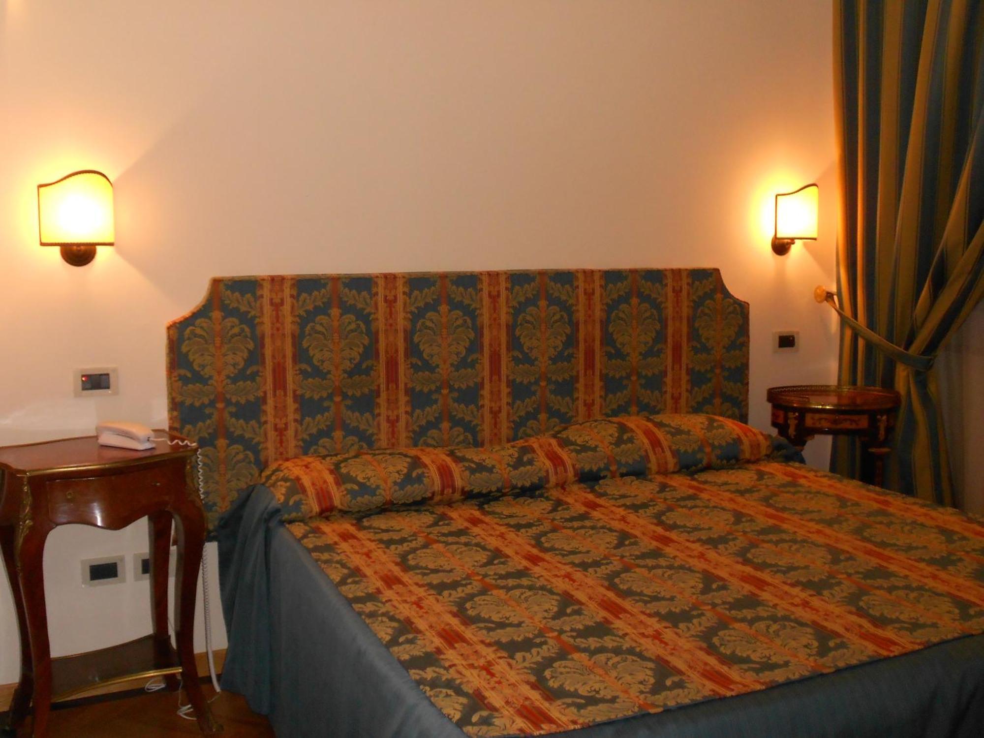 Standard Double Room,1600559218:JPEG
