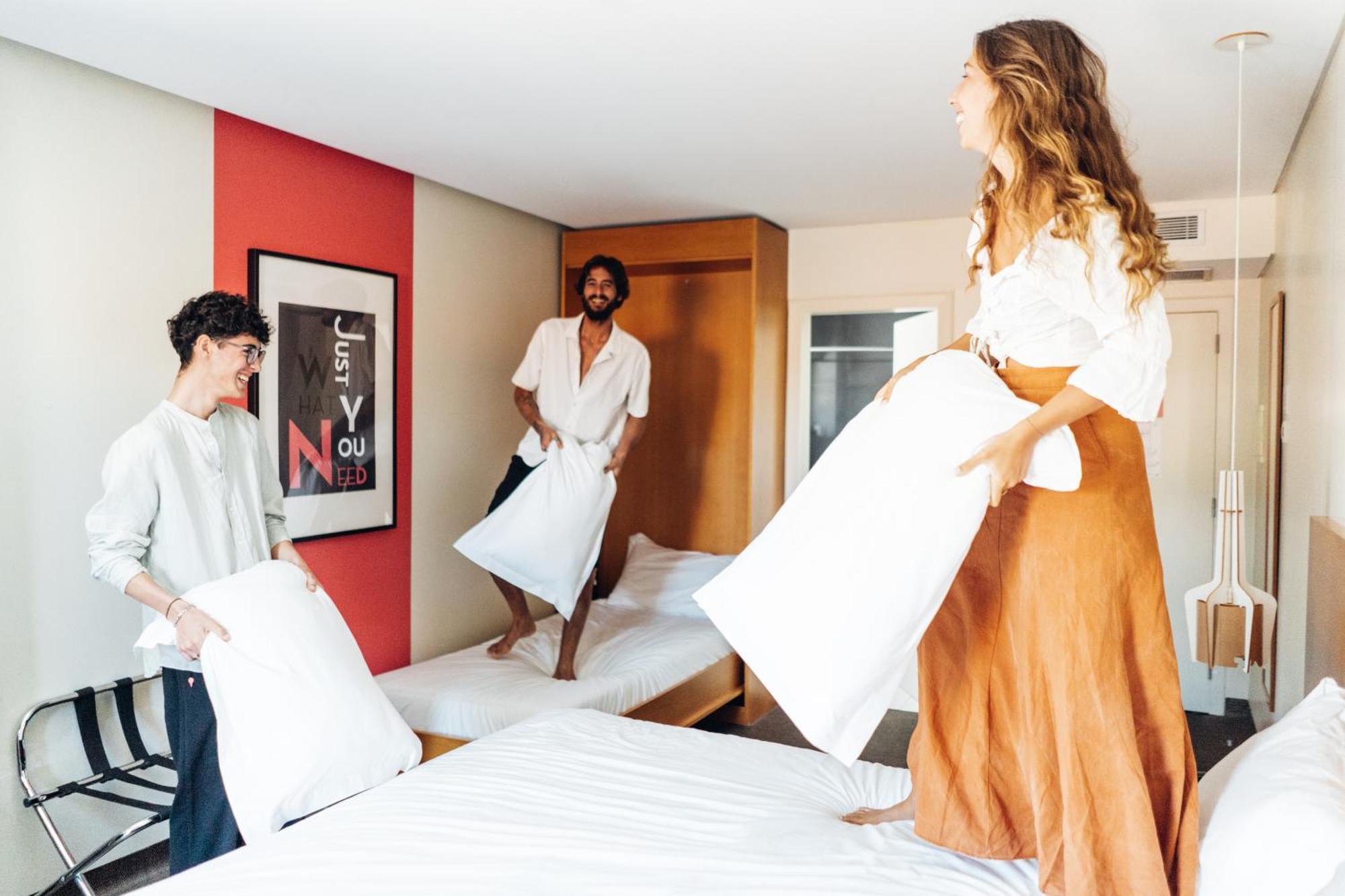 Triple Room,1600562585:JPEG