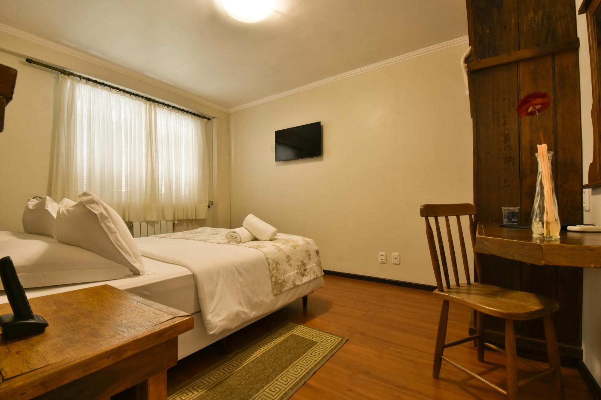 Quarto Família Luxo,1600572180:JPEG