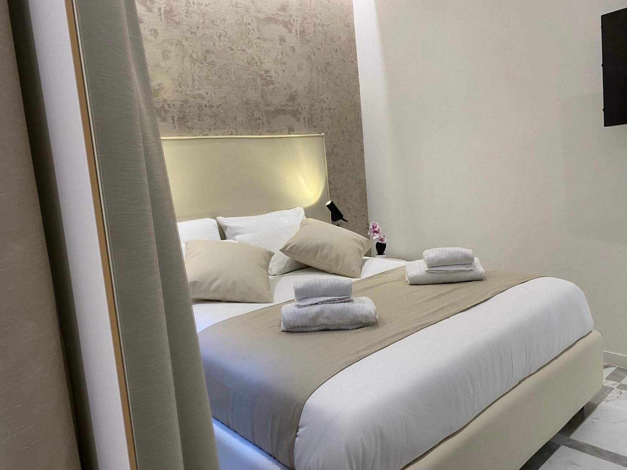 Standard Double Room,1602152577:JPEG