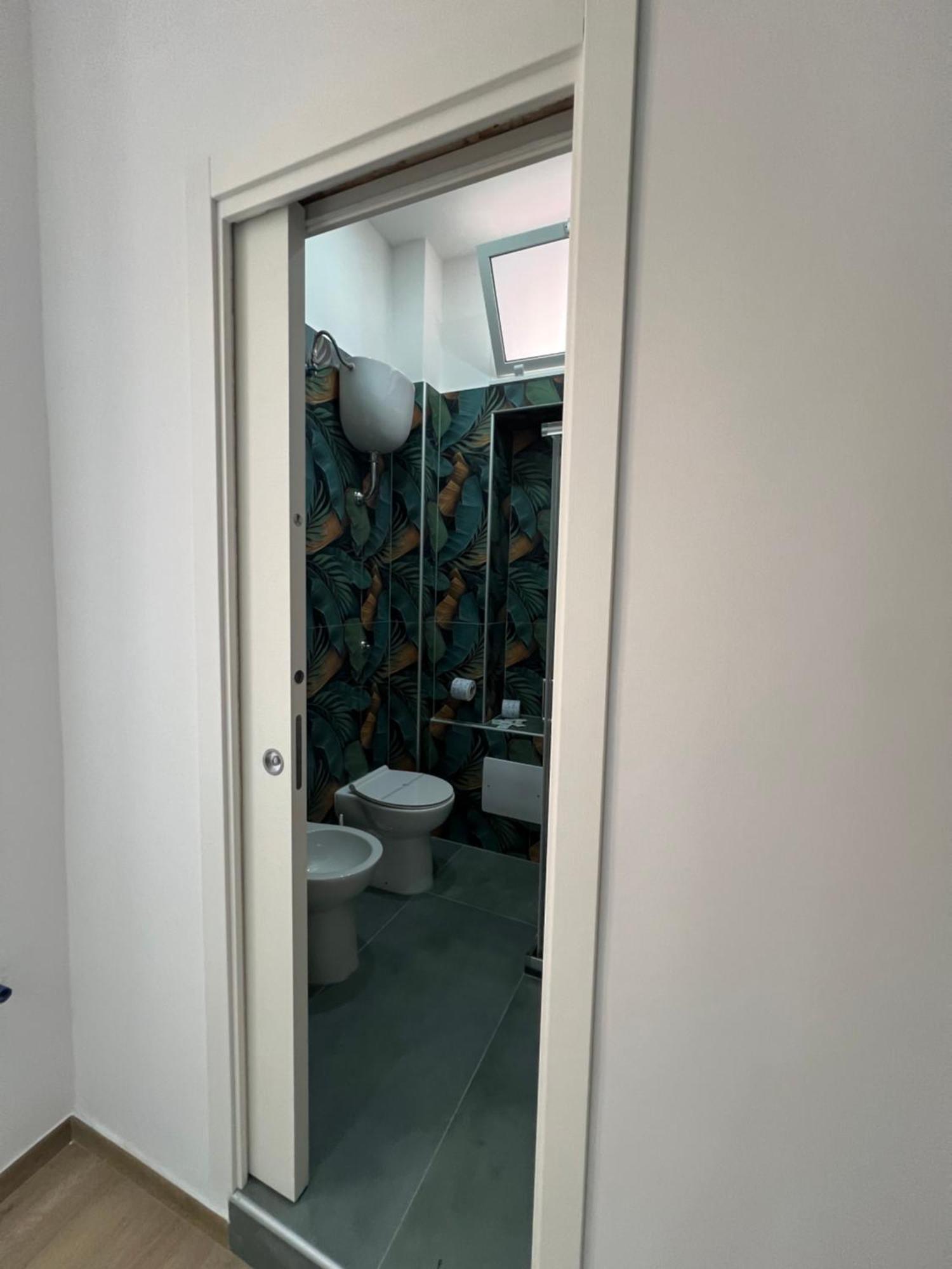 Small Double Room,1602559831:JPEG