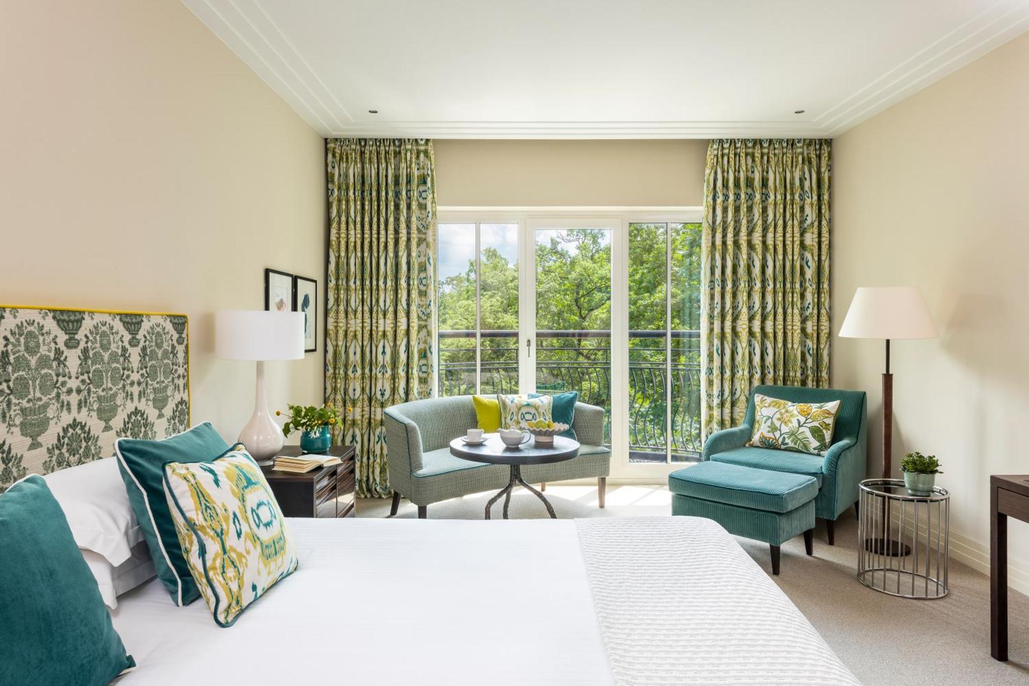 Deluxe King Room,1327943738:JPEG