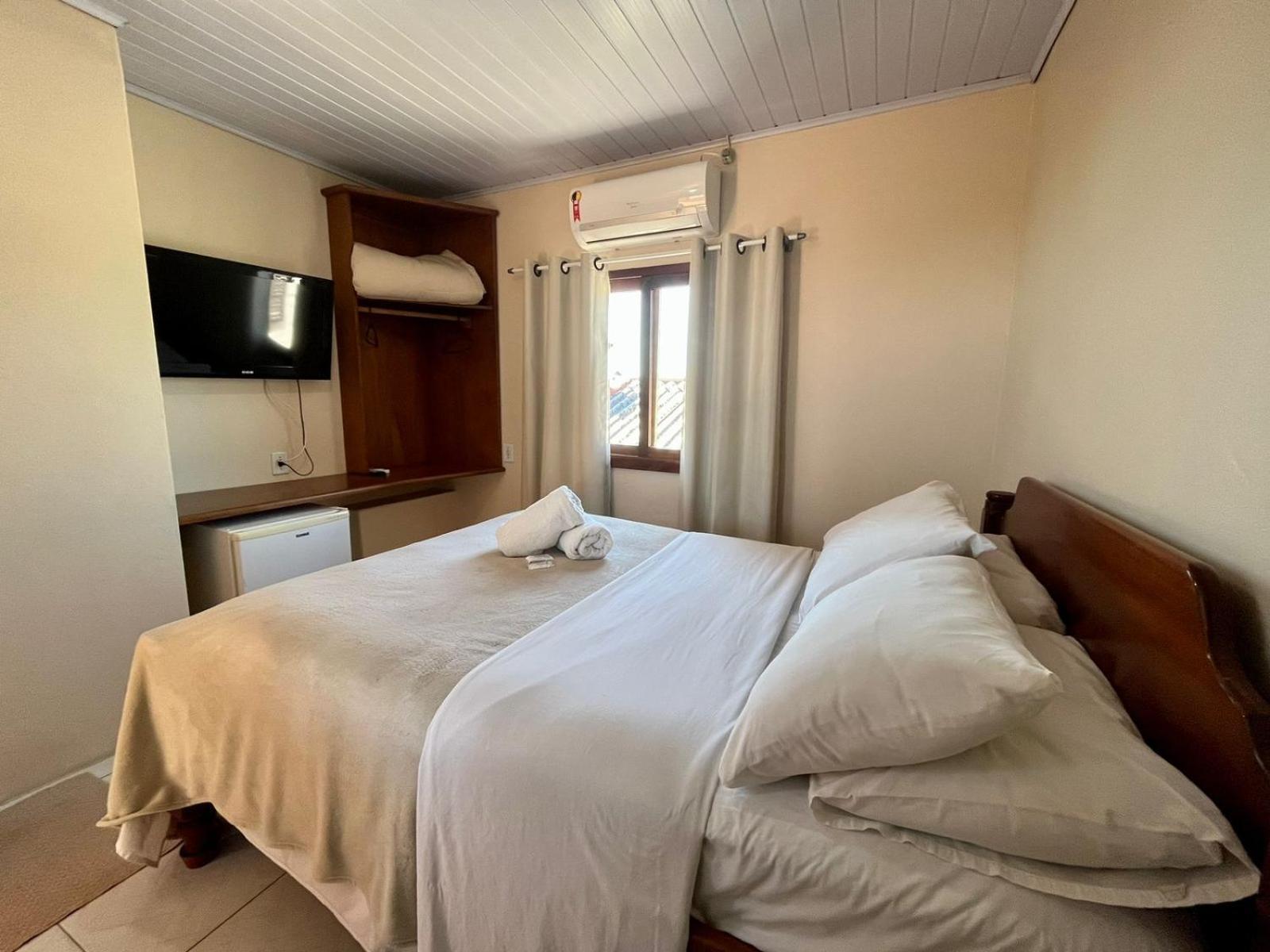 Quarto Duplo