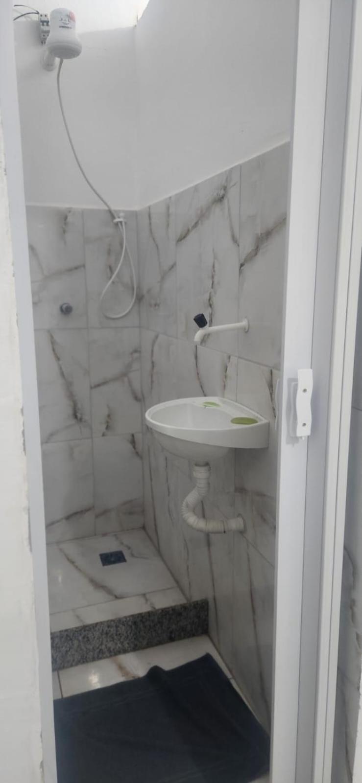 Quarto Quádruplo com Banheiro