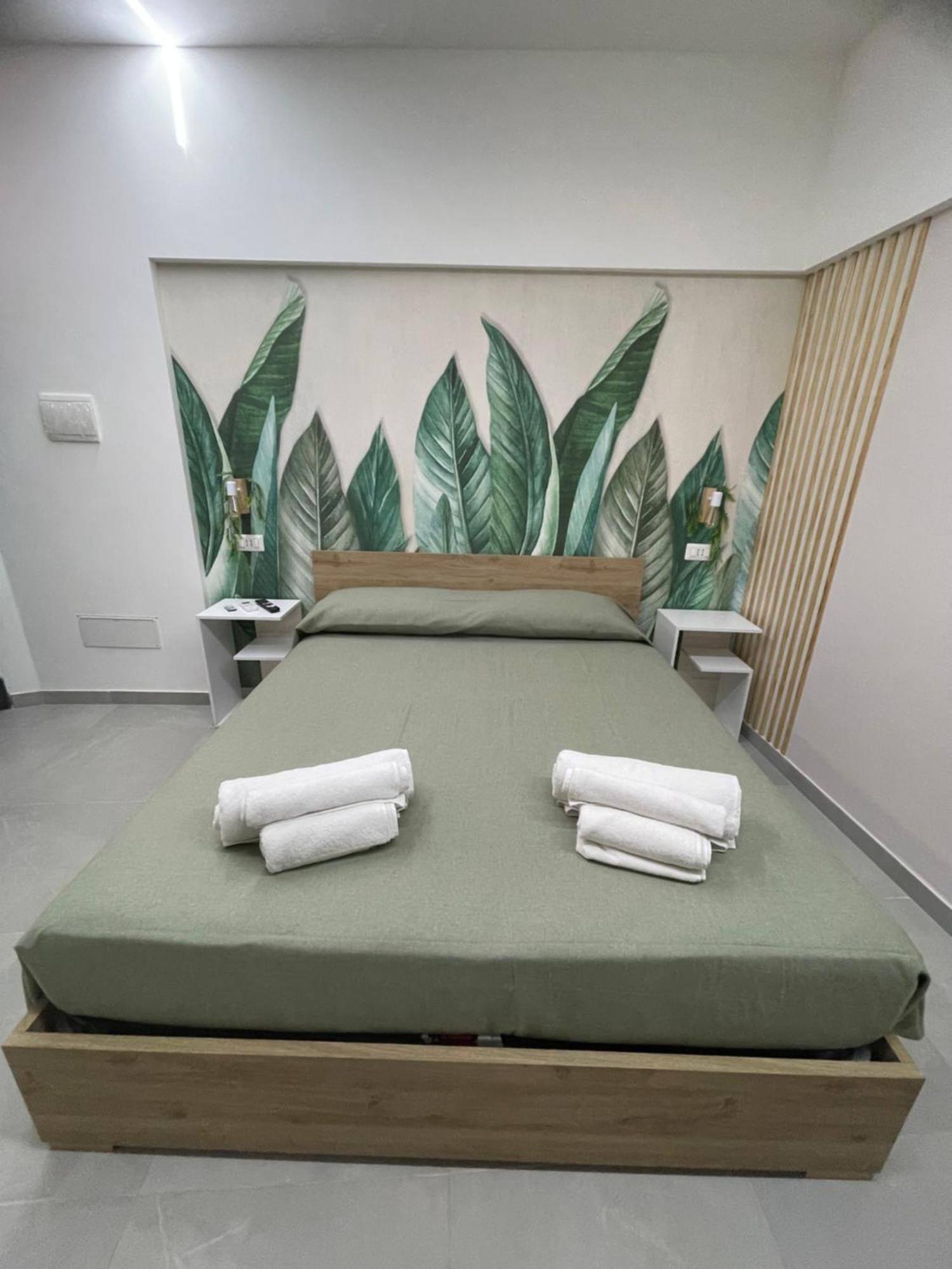 Double Room,1603995853:JPEG