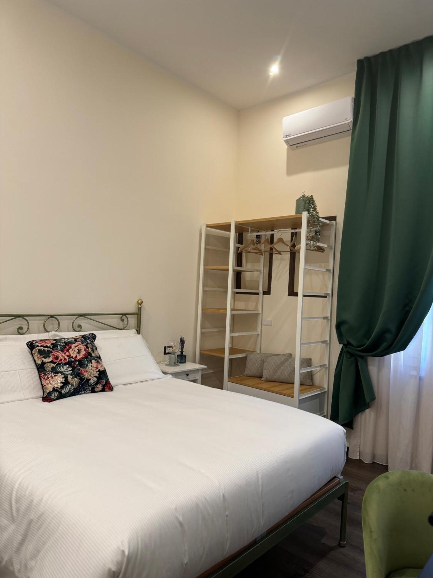 Double Room,1604061512:JPEG