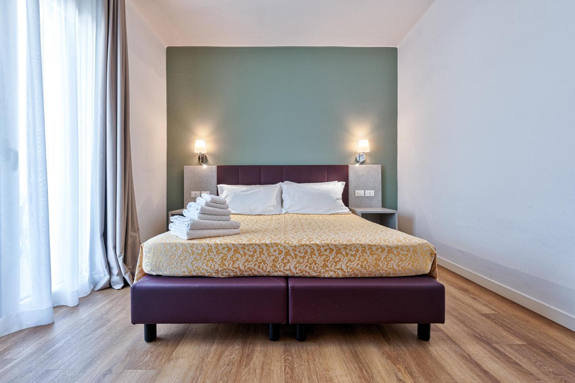 Classic Double Room,1604080459:JPEG