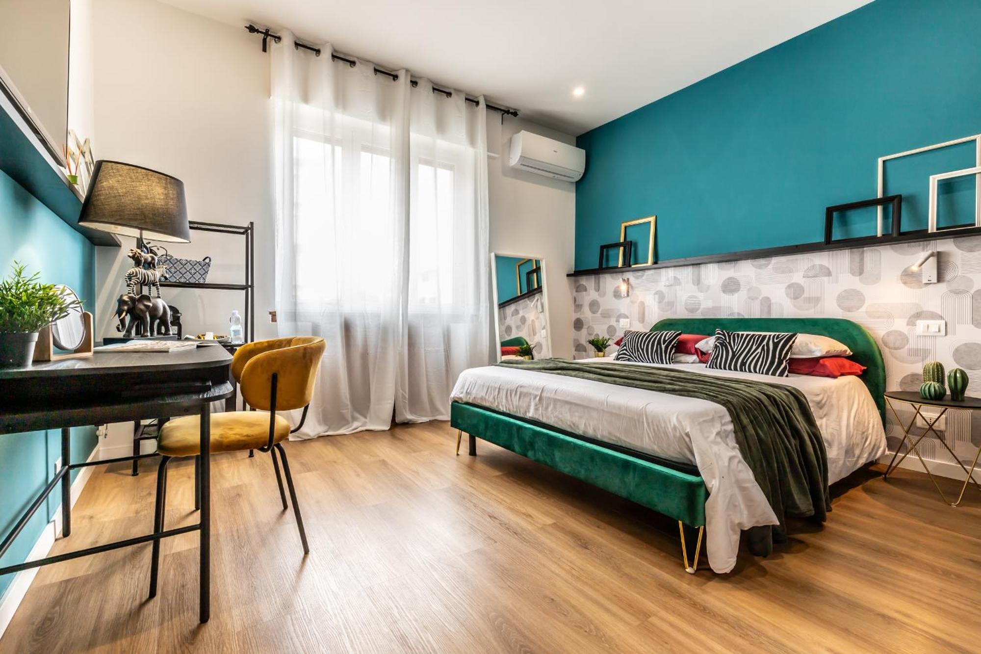 Large Double Room