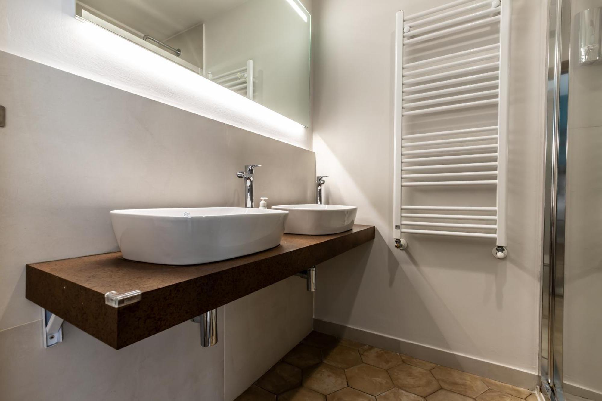 Large Double Room