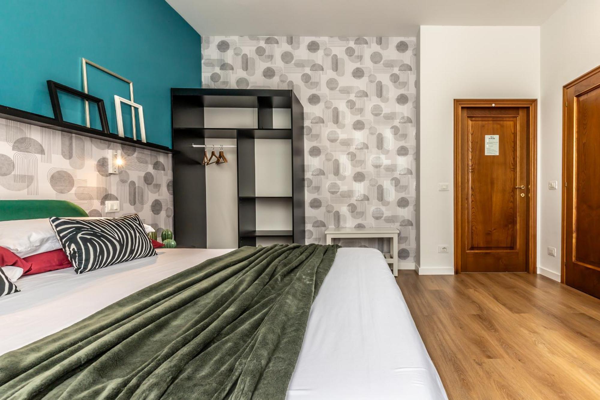 Large Double Room