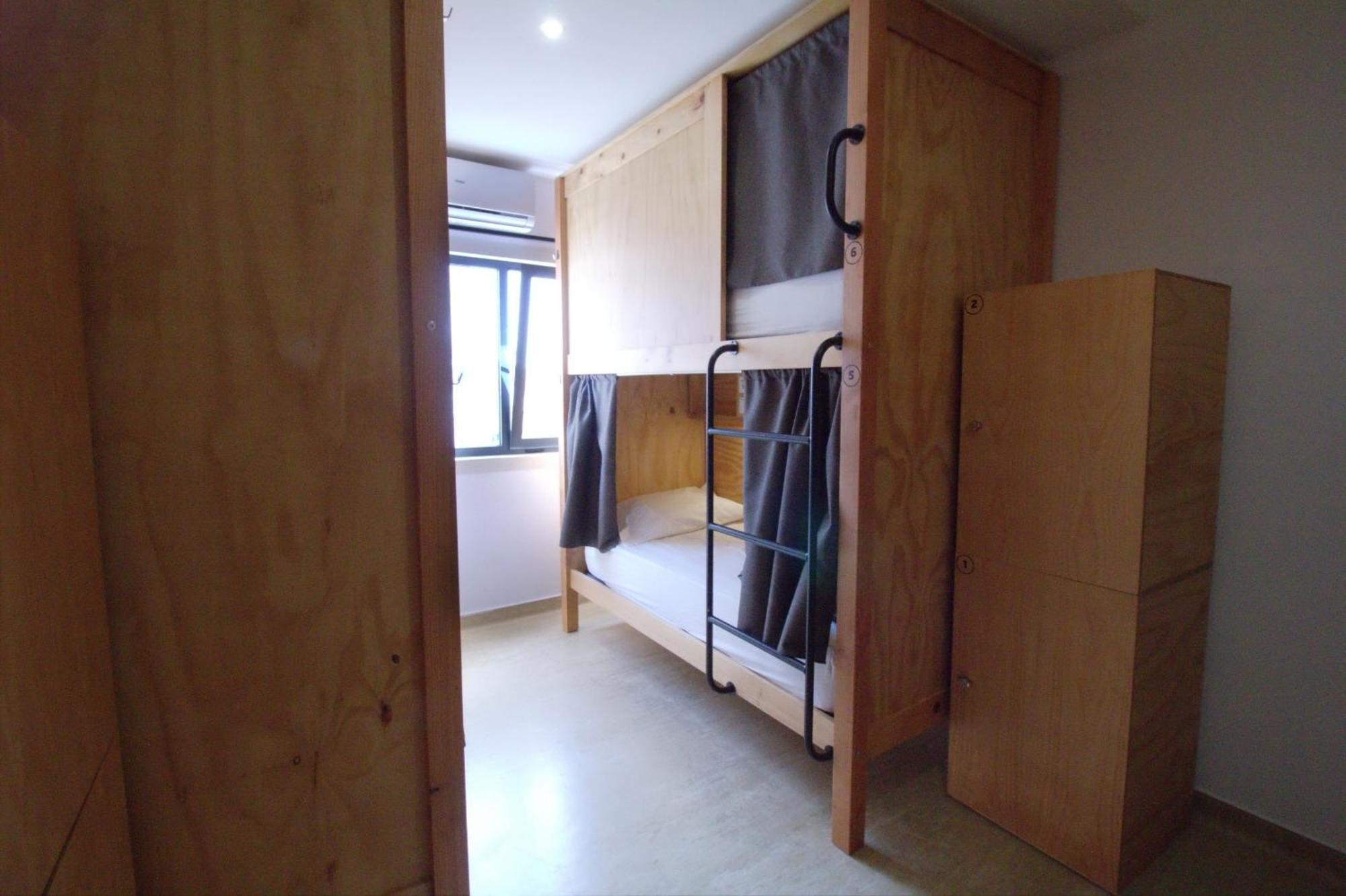 Bed in 6-Bed Mixed Dormitory Room,1604167997:JPEG