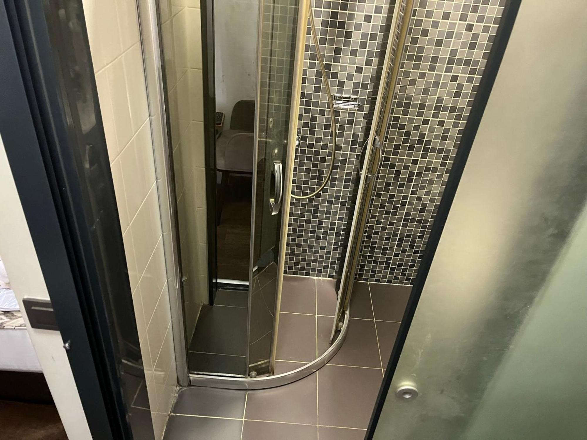 Small Double Room,1604795598:JPEG