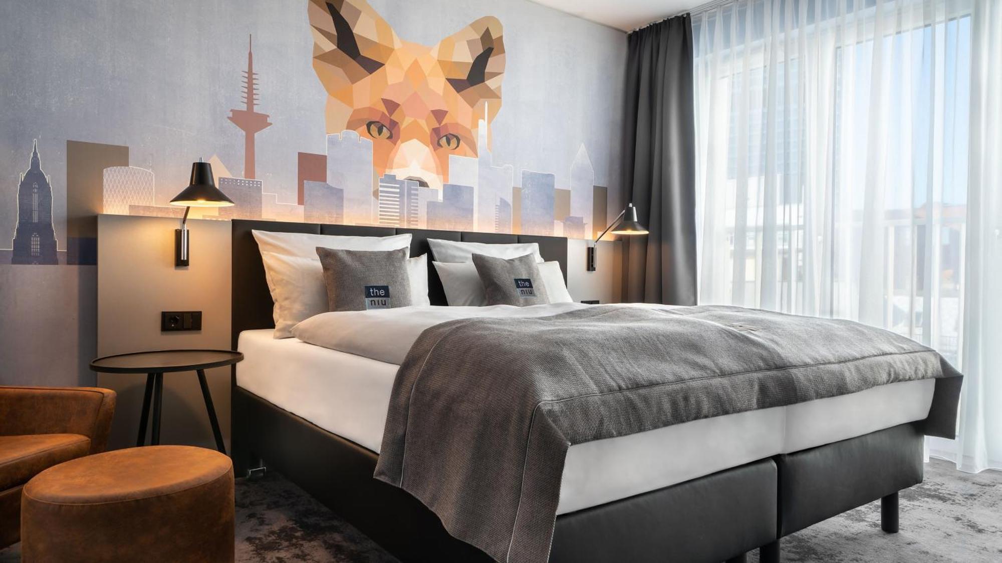 Premium Queen Room