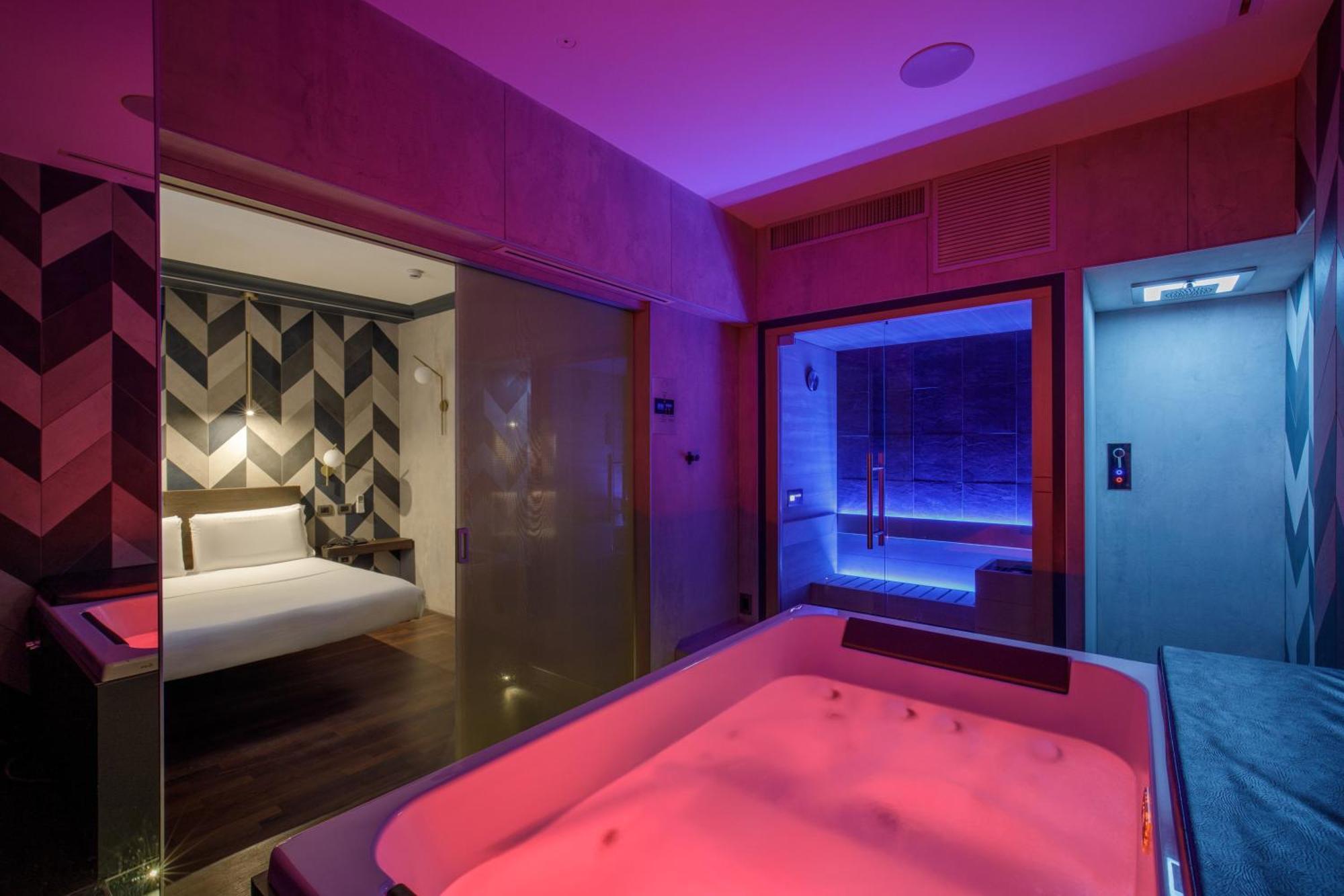 Suite Private Pool,1638473900:JPEG