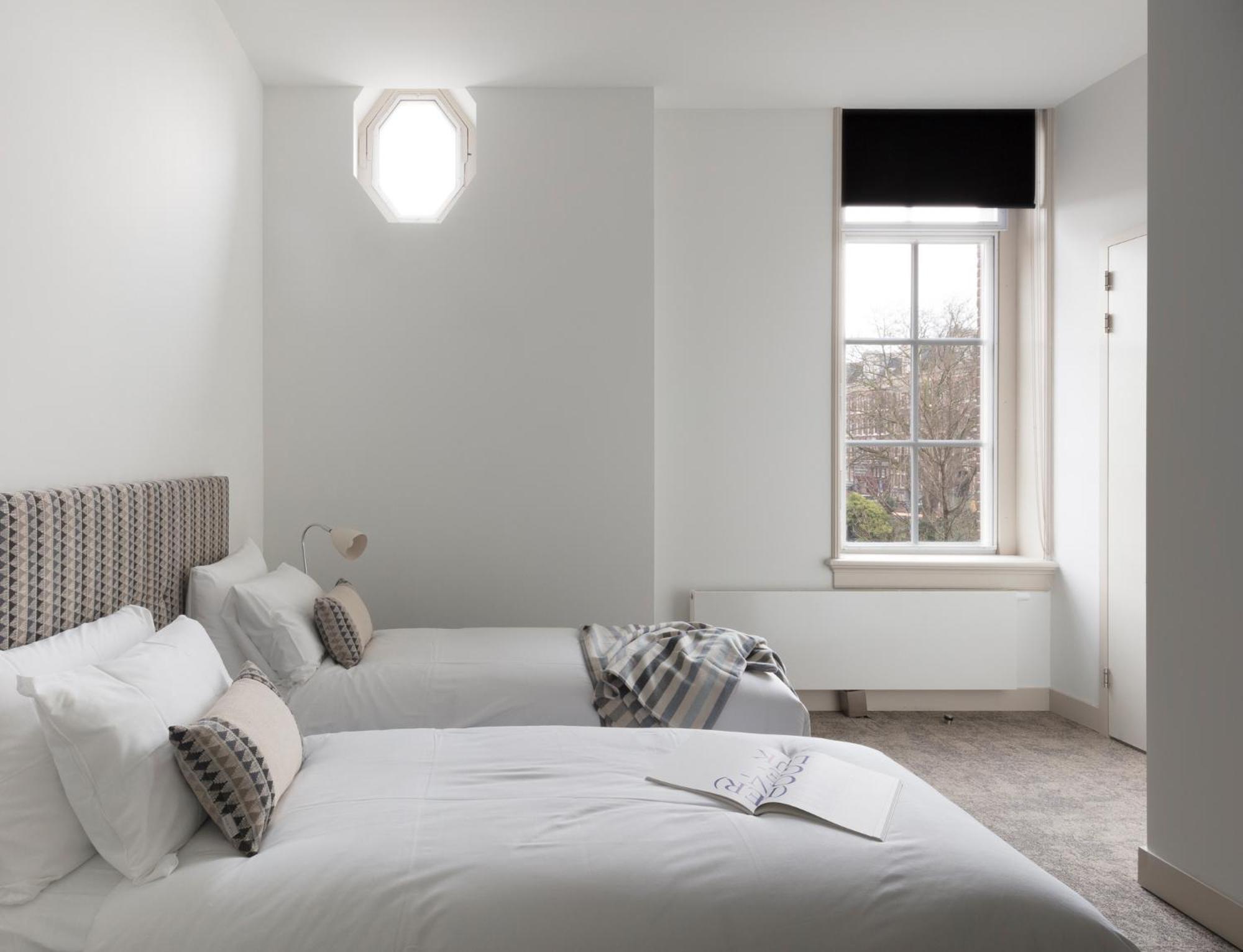 One-Bedroom Apartment Double or Twin