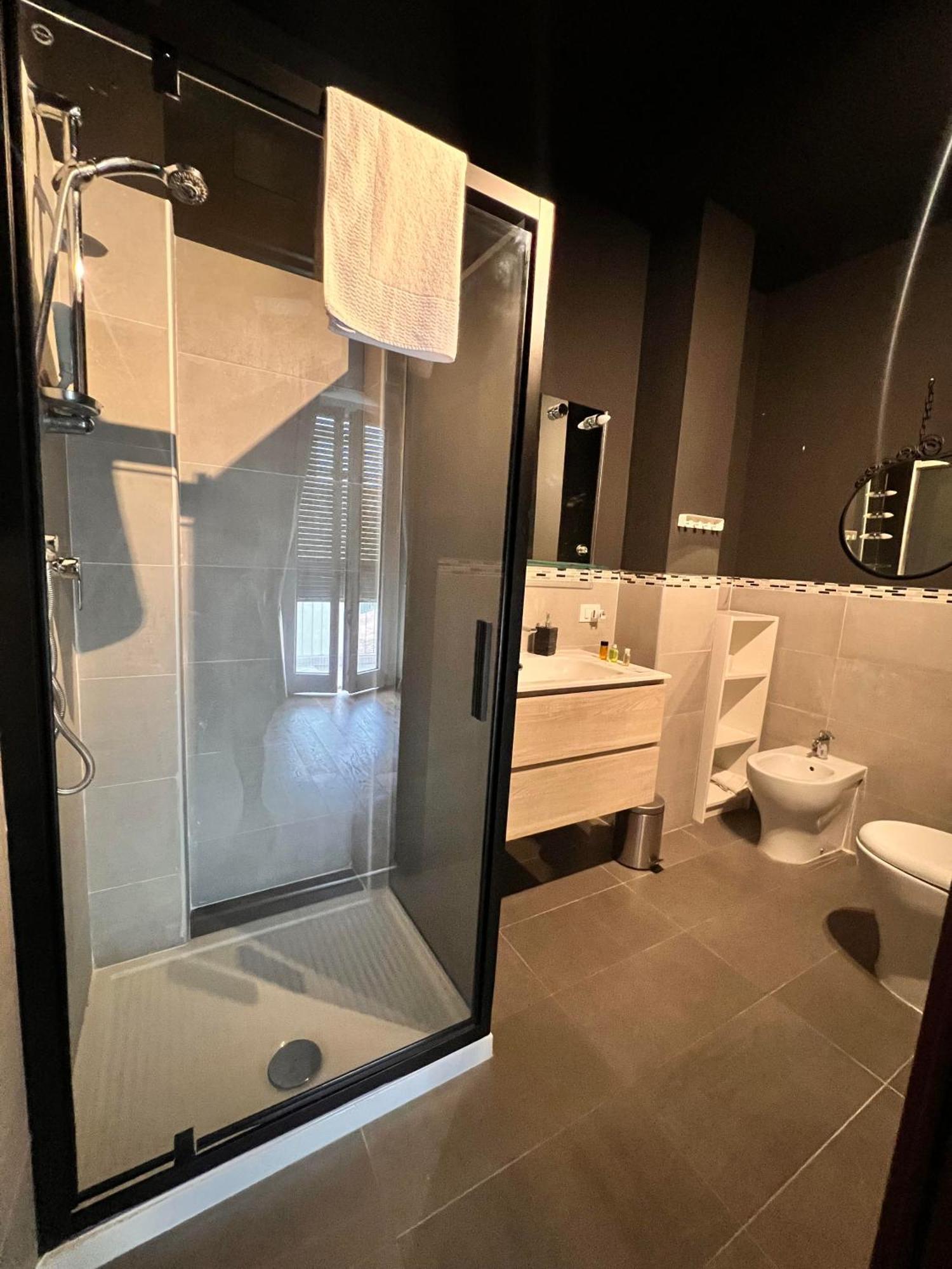 Family Room Bathroom,1606616218:JPEG