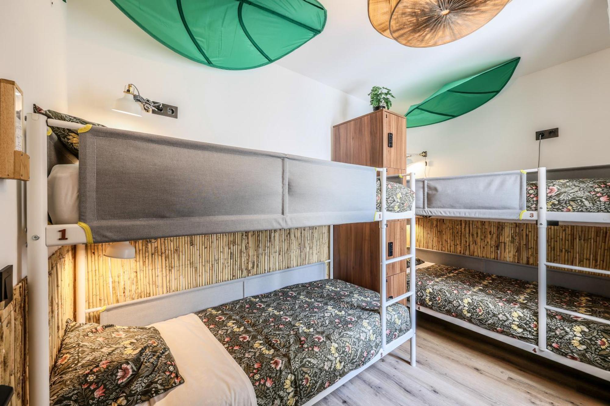 Bed 6-Bed Mixed Dormitory Room