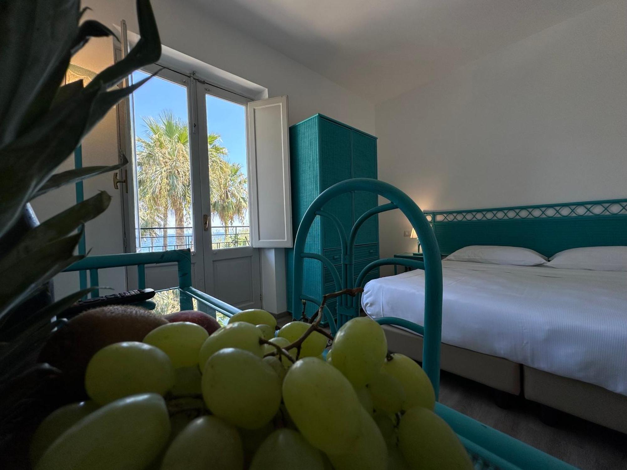 Superior Double or Twin Room Sea View