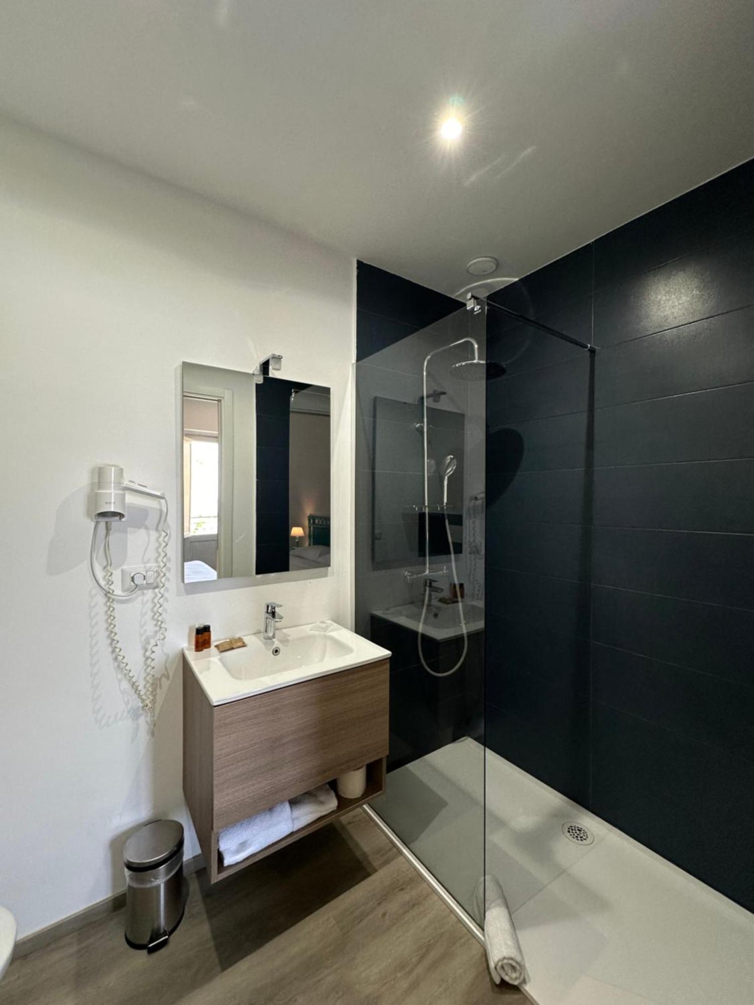 Superior Double or Twin Room Sea View