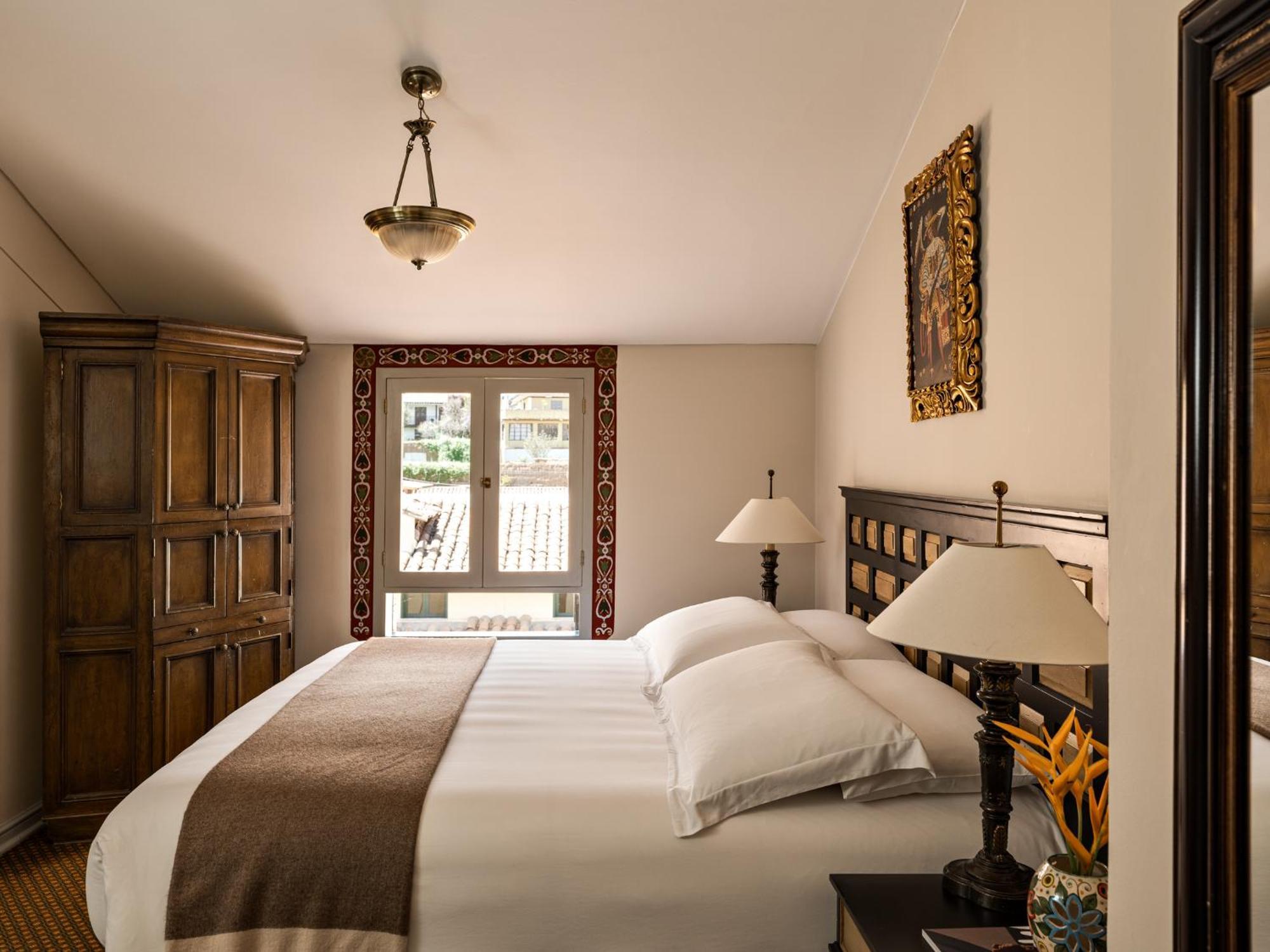 Superior Room,1608296410:JPEG