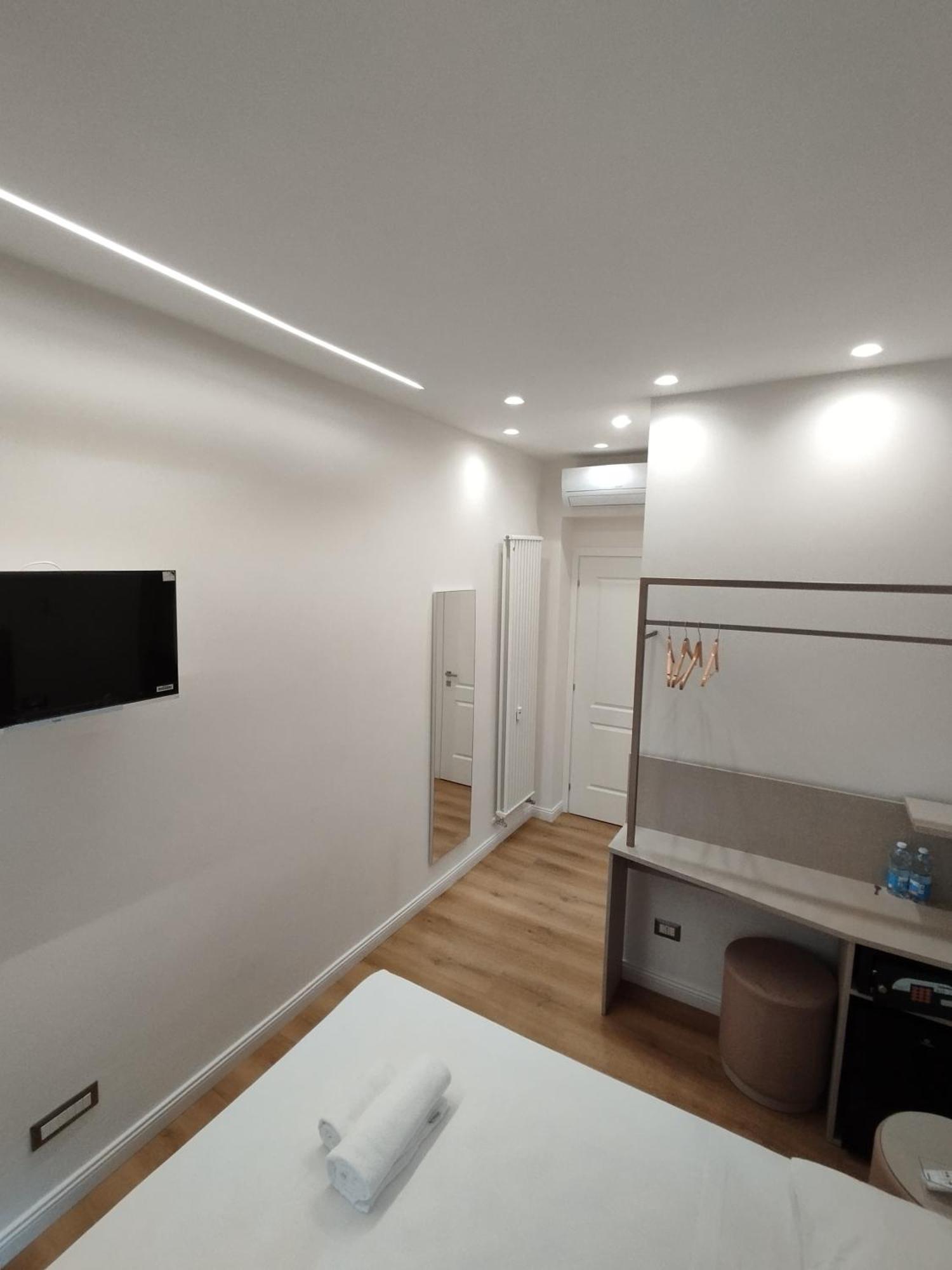 Camera Singola Deluxe con Balcone