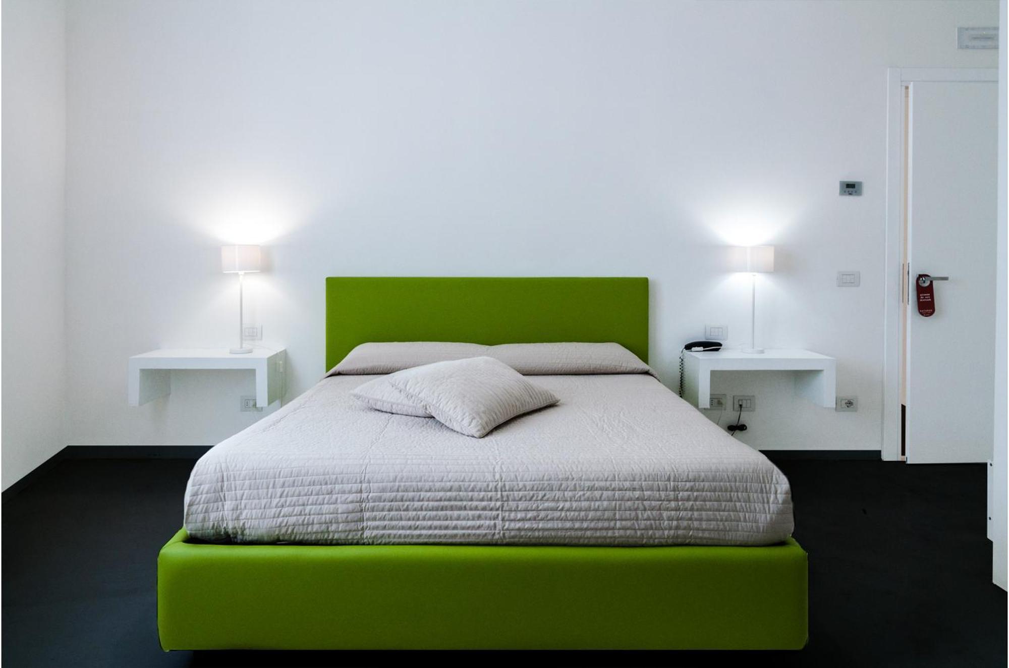 Standard Double Room,1609311192:JPEG