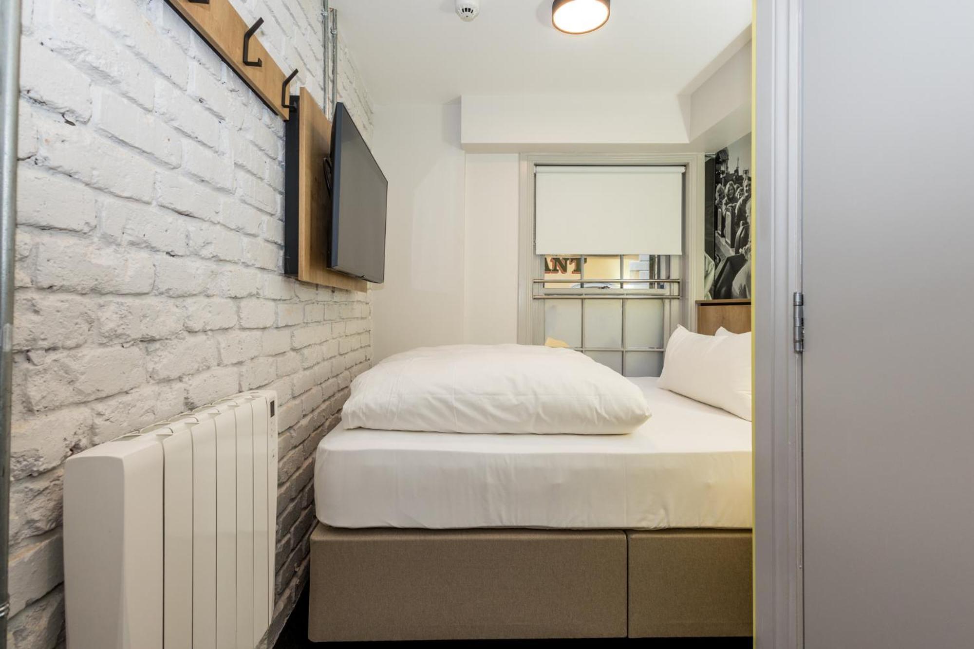 Double Room,1609833312:JPEG