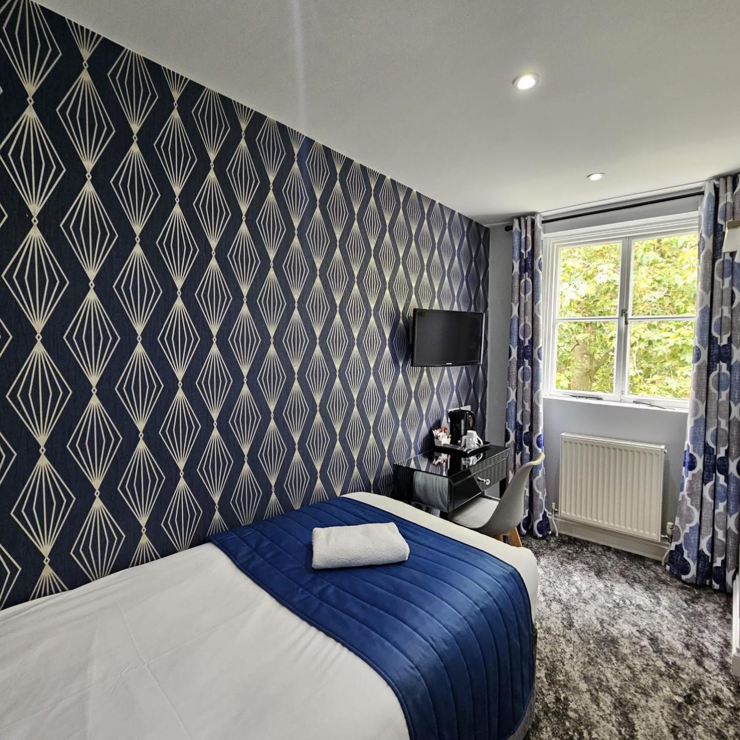 Single Room En Suite